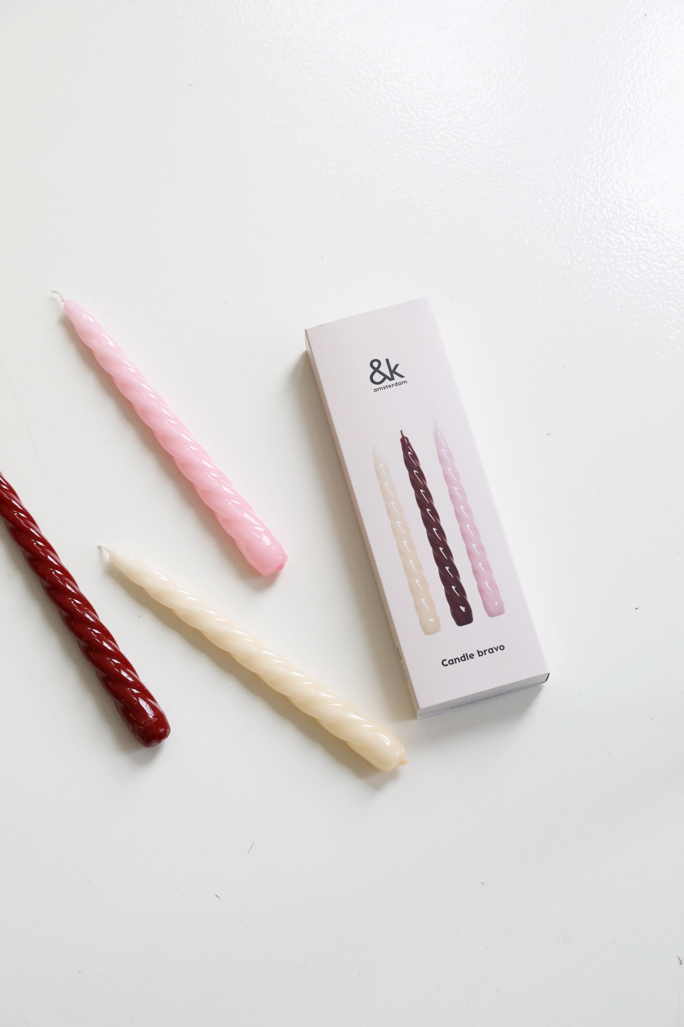 BRAVO REDS Candle Set in Pink with Burgundy and Yellow