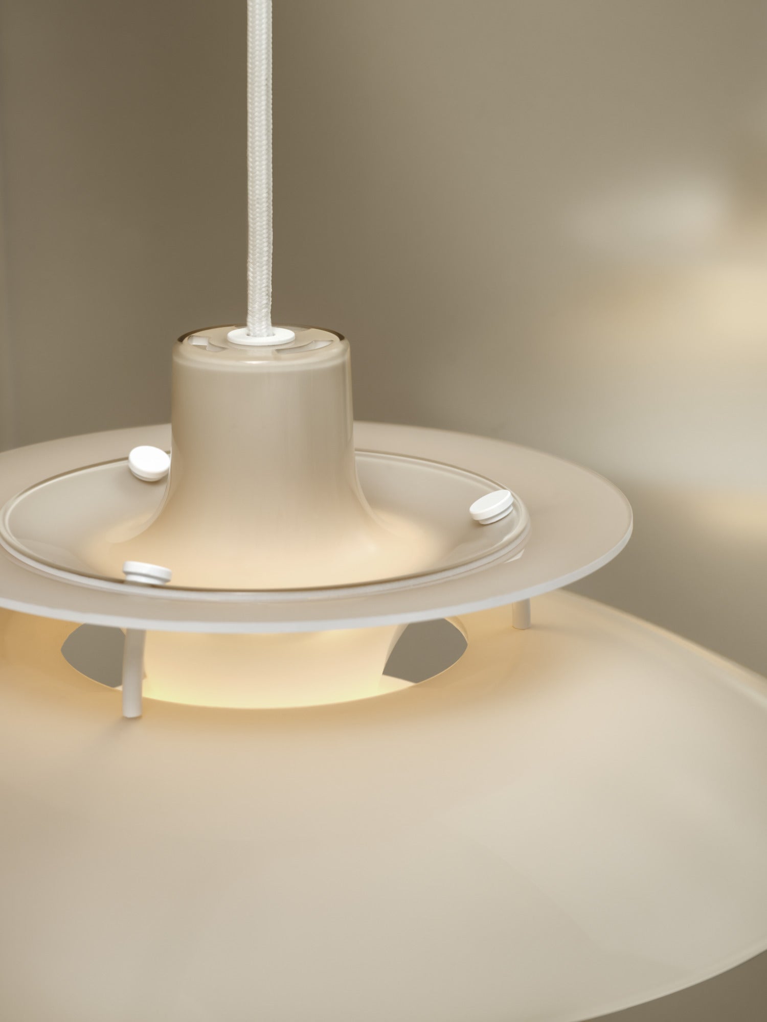 Lampa wisząca PH 5 OPAL beżowy