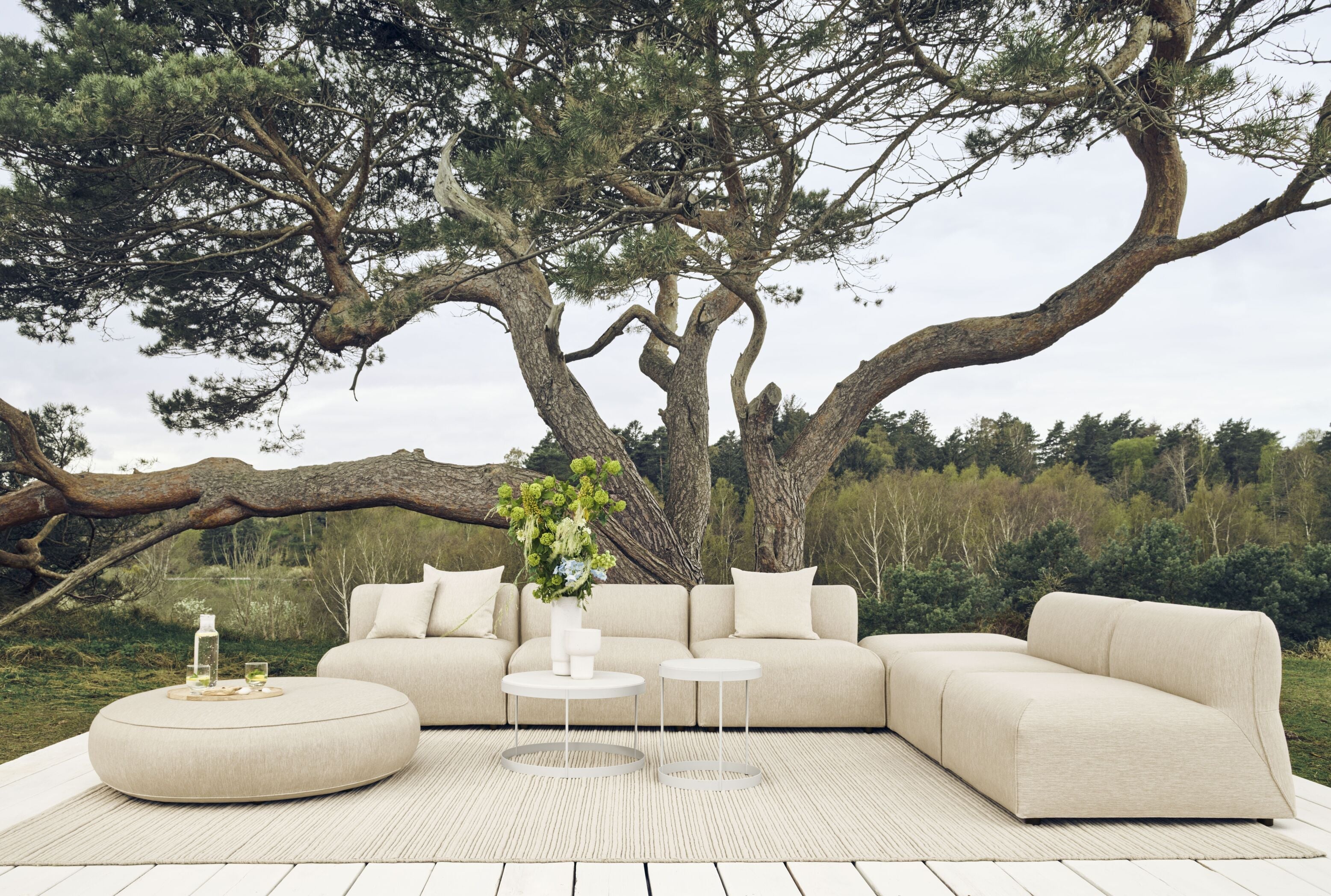 Modulárna vonkajšia pohovka ARKE - ľavý čalúnený modul