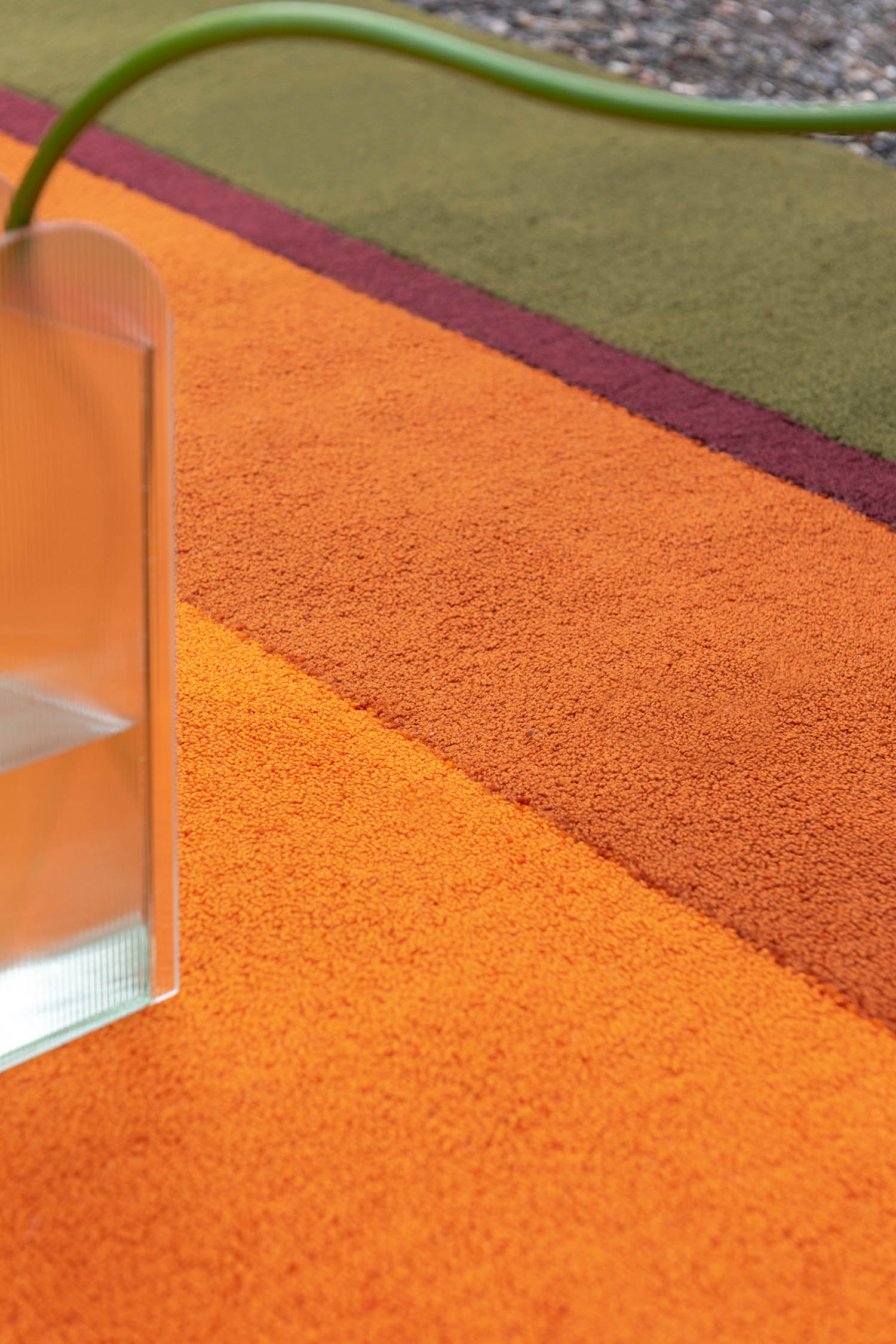 Záhradný koberec FESTIVAL STRIPE zeleno-oranžový
