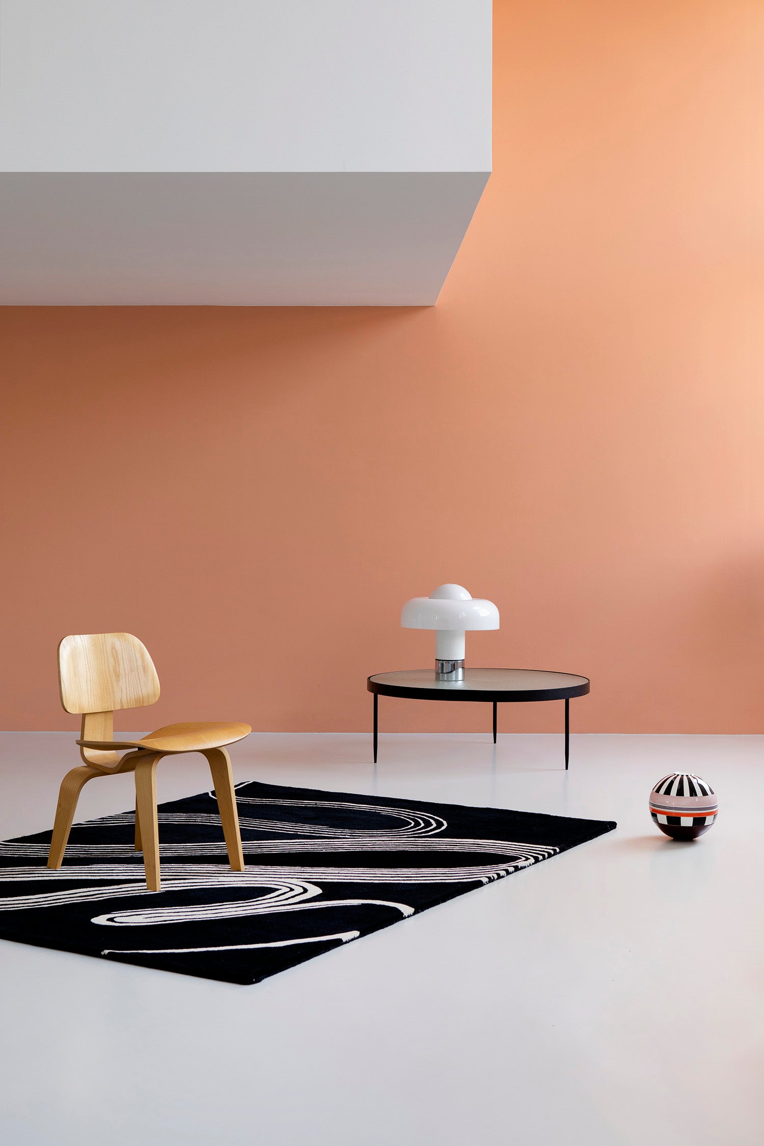 Dywan DECOR FLOW czarny z beżowym wzorem