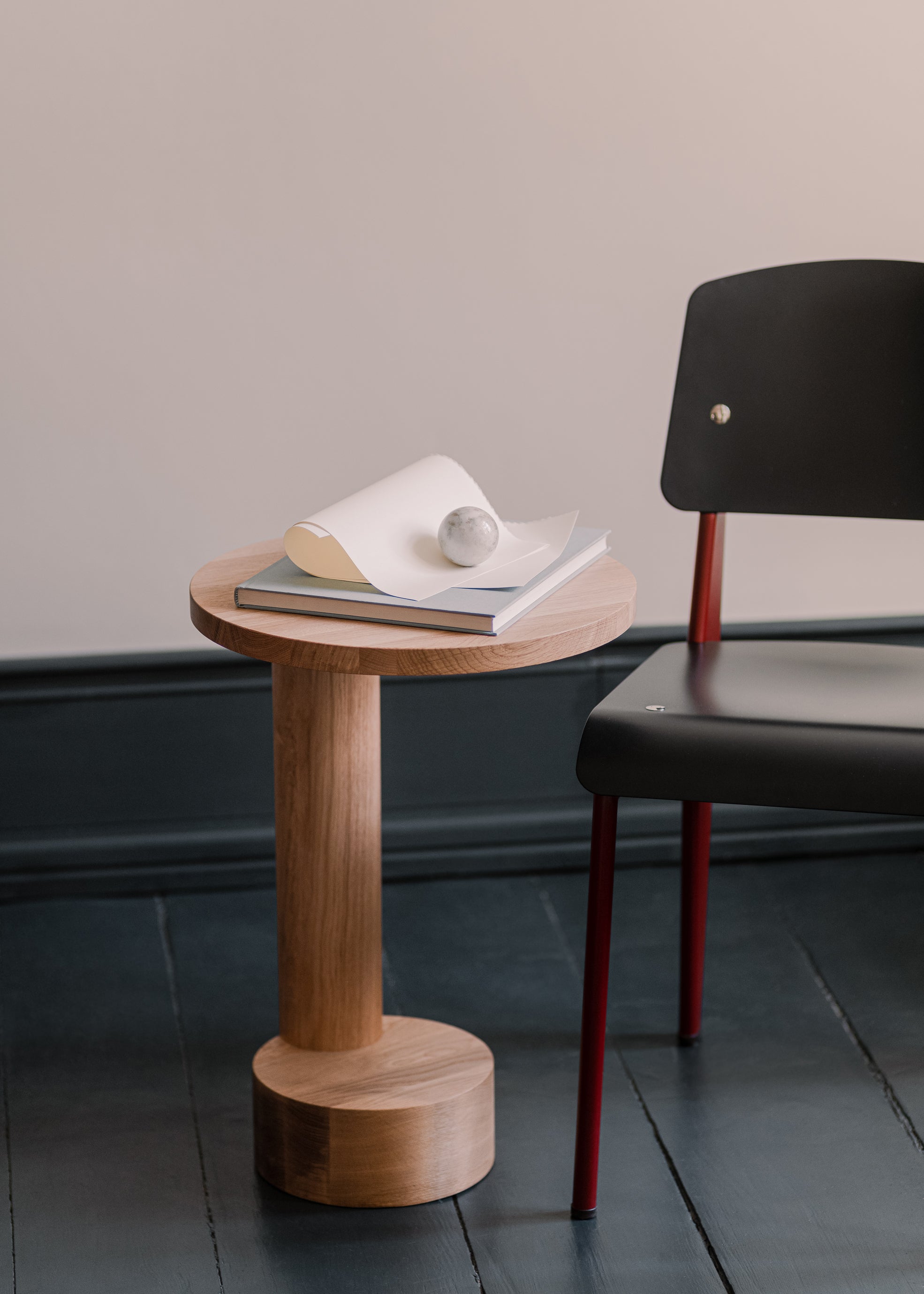 Bočný stolík BOLD z ebenového dubového dreva