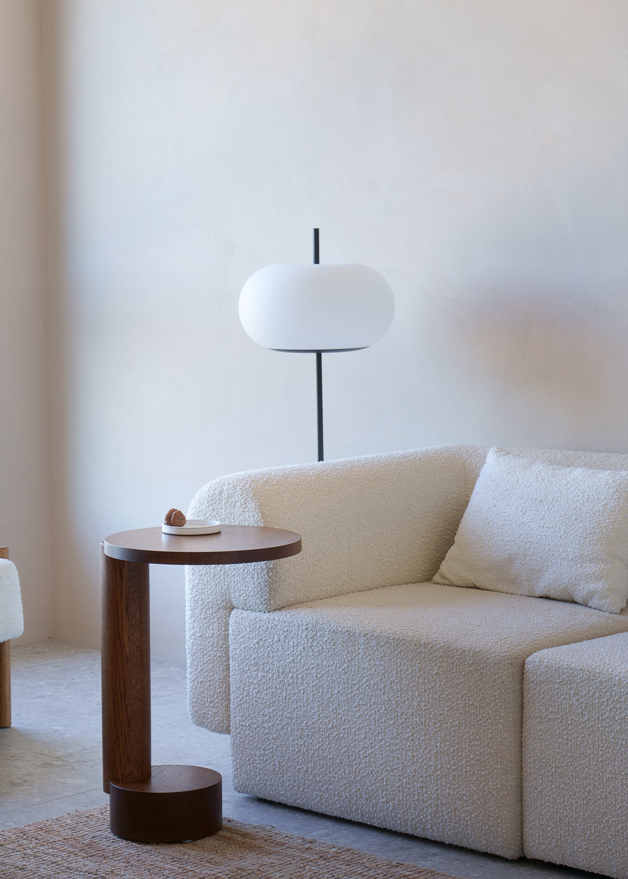 Bočný stolík BOLD z ebenového dubového dreva