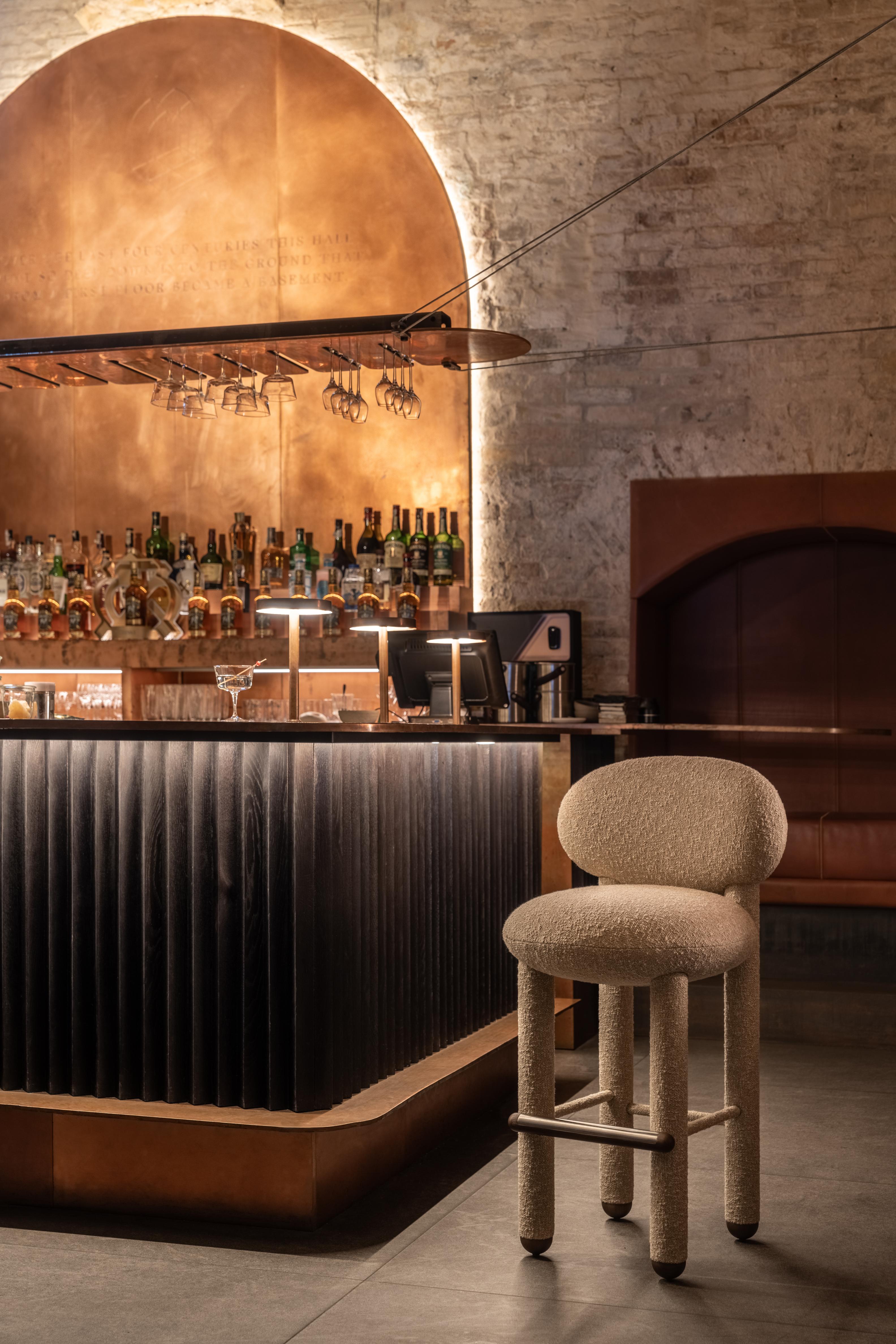 Barová stolička FLOCK CS1 čalúnená