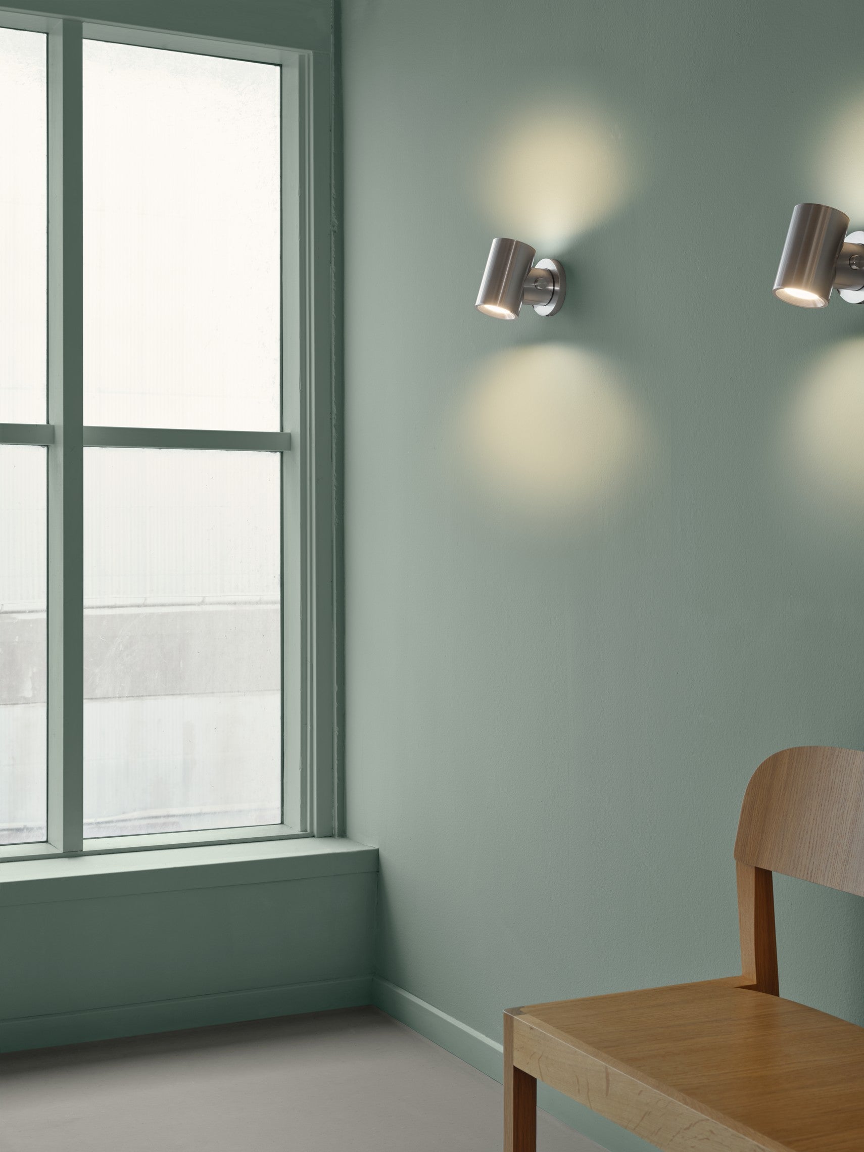 Lampa ścienna BEAM czarny