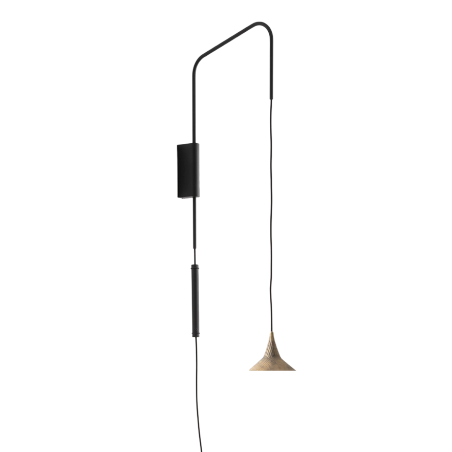 Nástenná lampa UNTERLINDEN mosadz