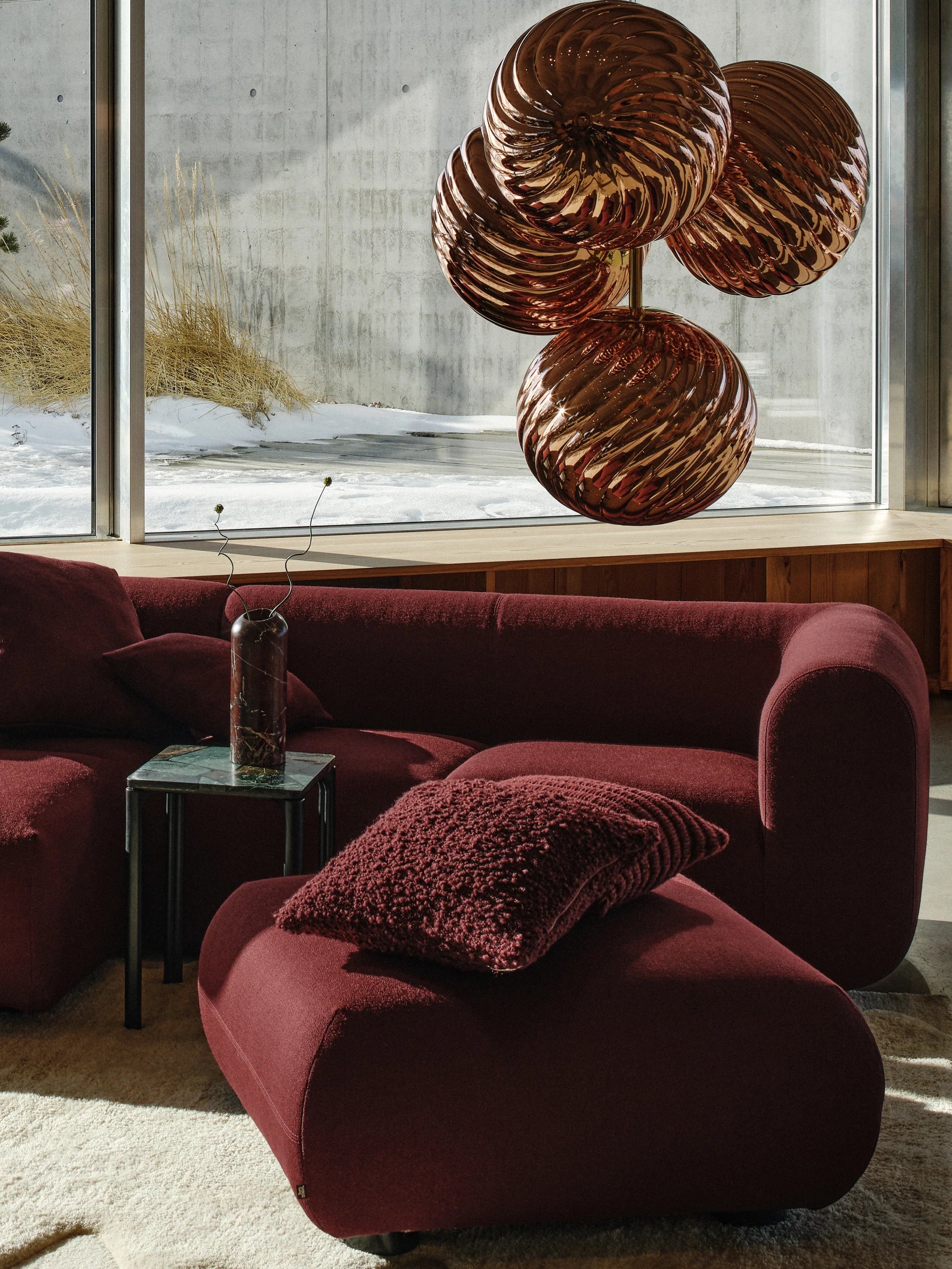 BOBBLE Cushion in Burgundy