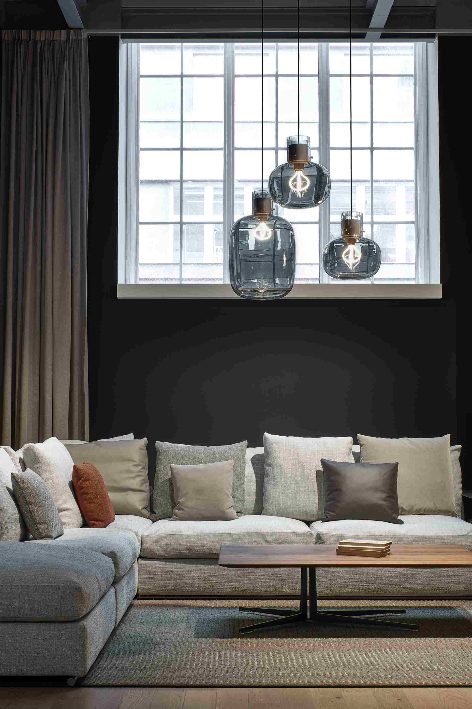 Závesná lampa AWA LARGE sklo fúkané