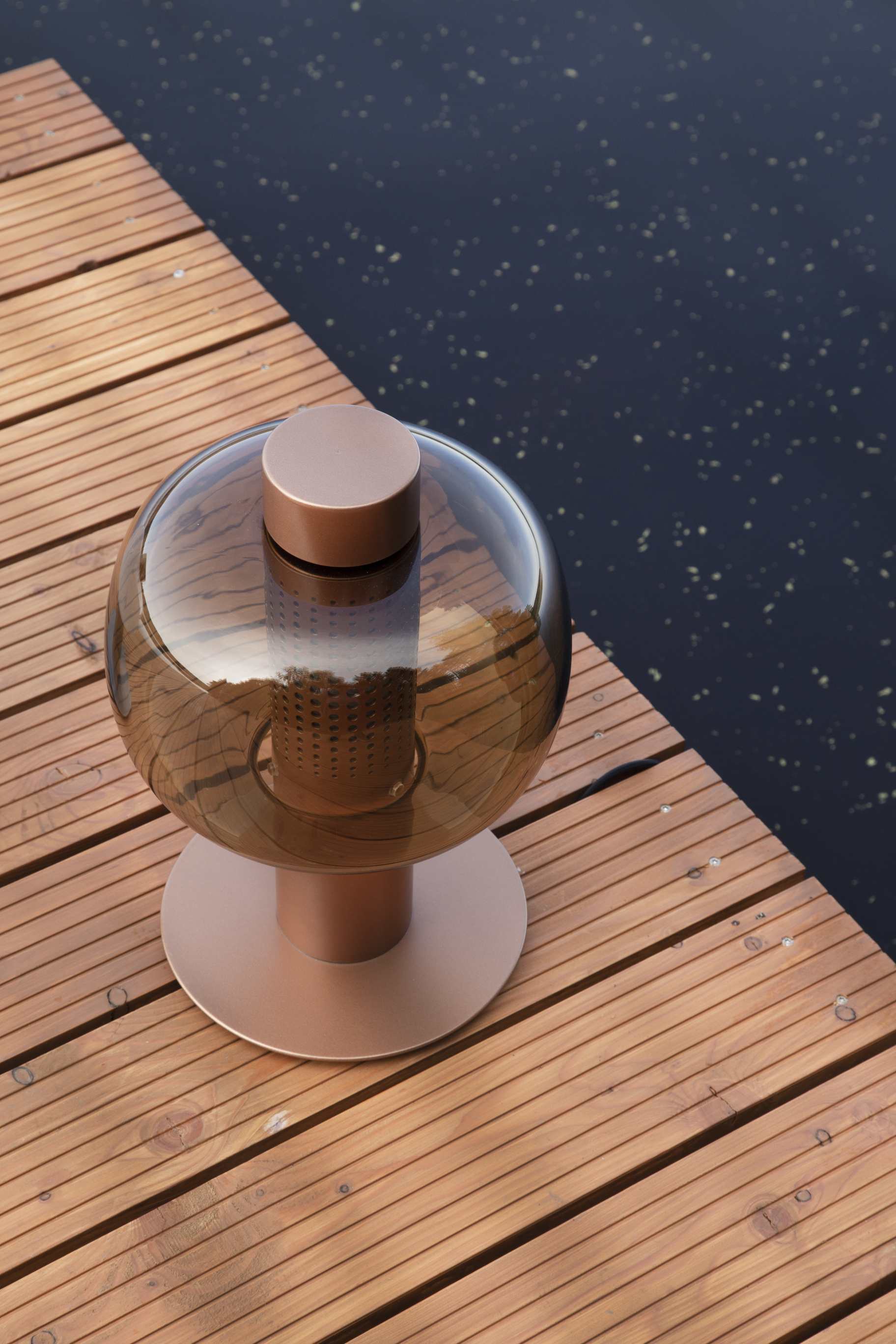 Outdoor floor lamp BONBORI blown glass