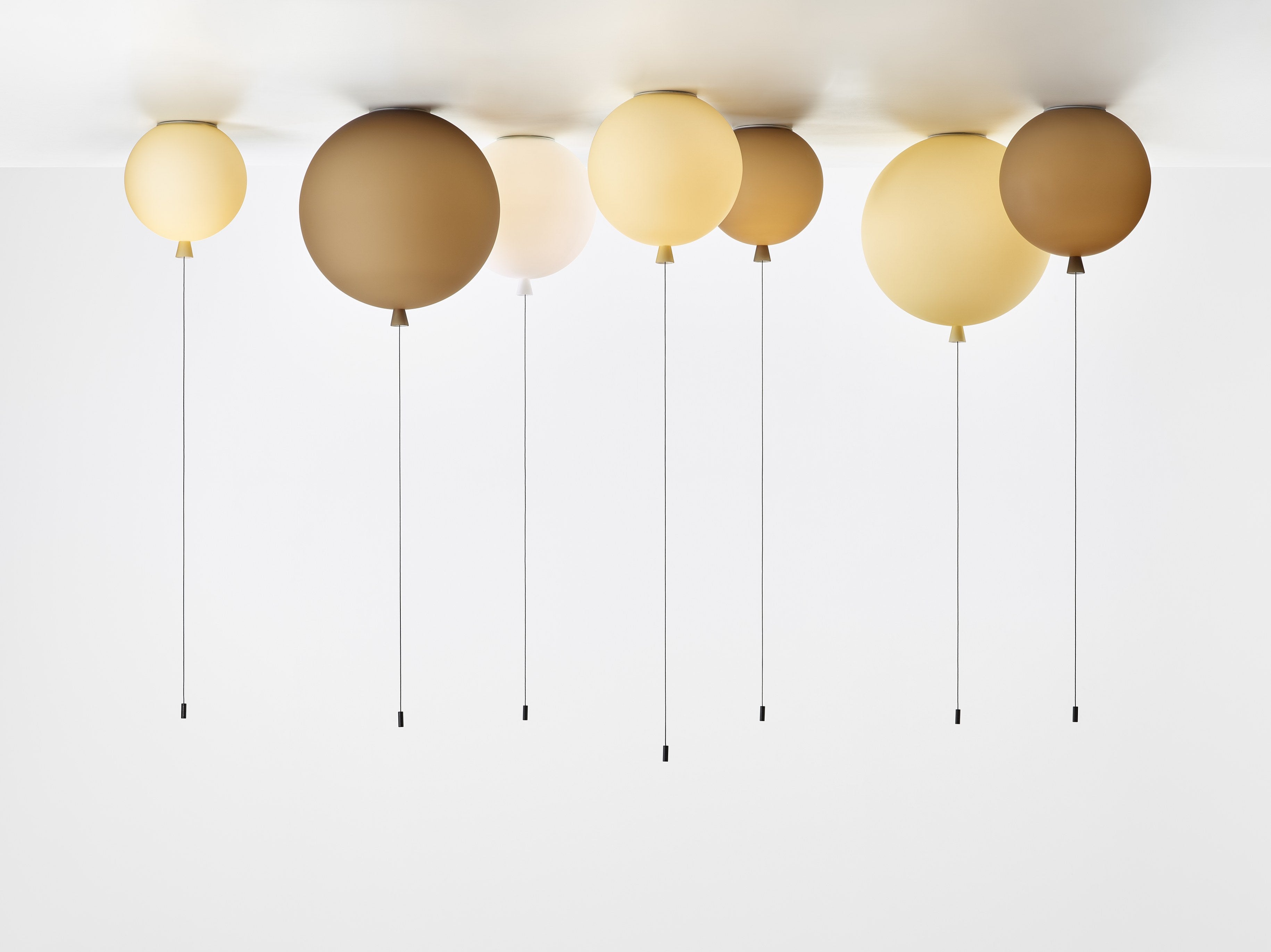 MEMORY ceiling lamp frosted glass