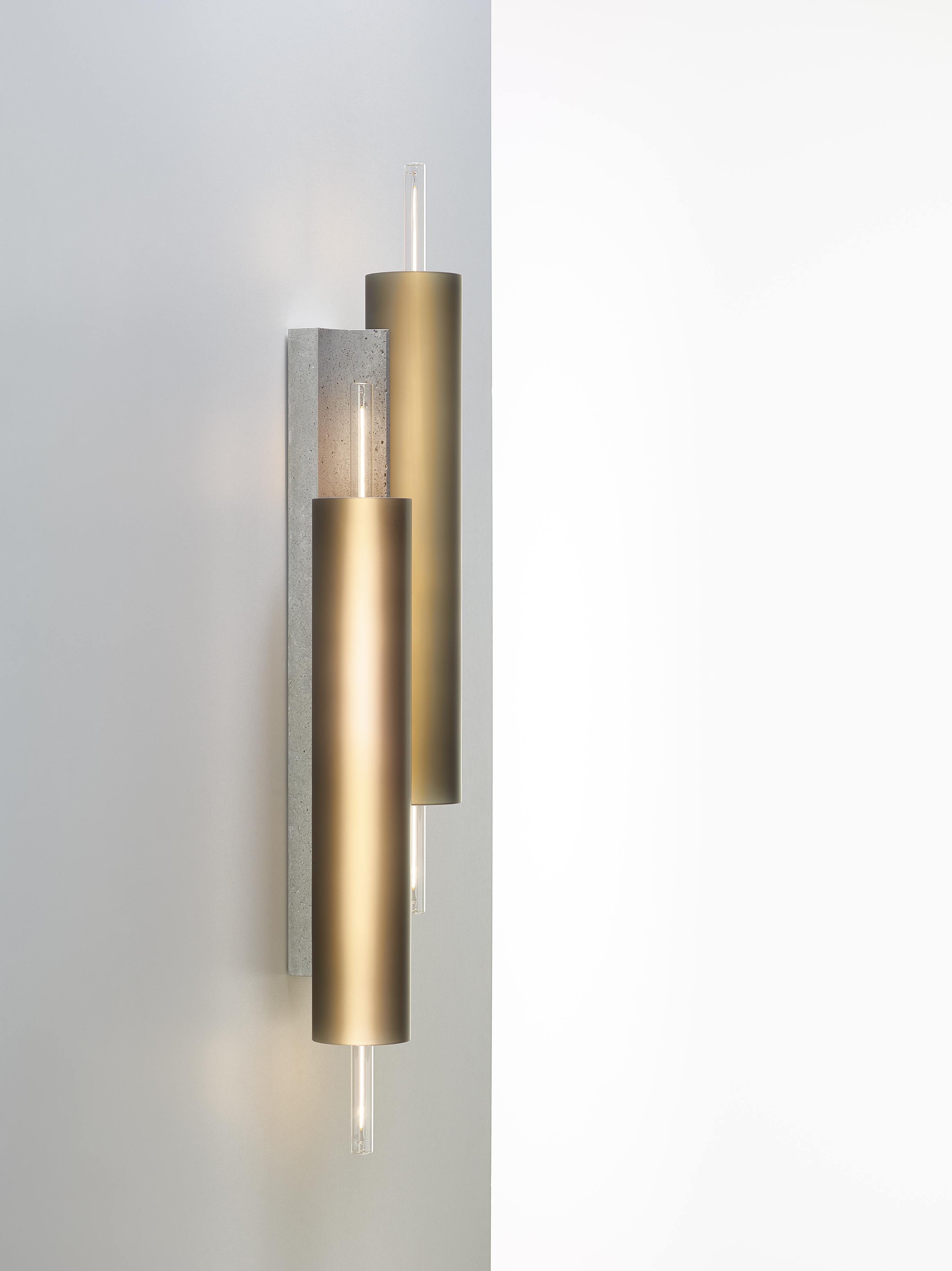 Overlay concrete wall lamp