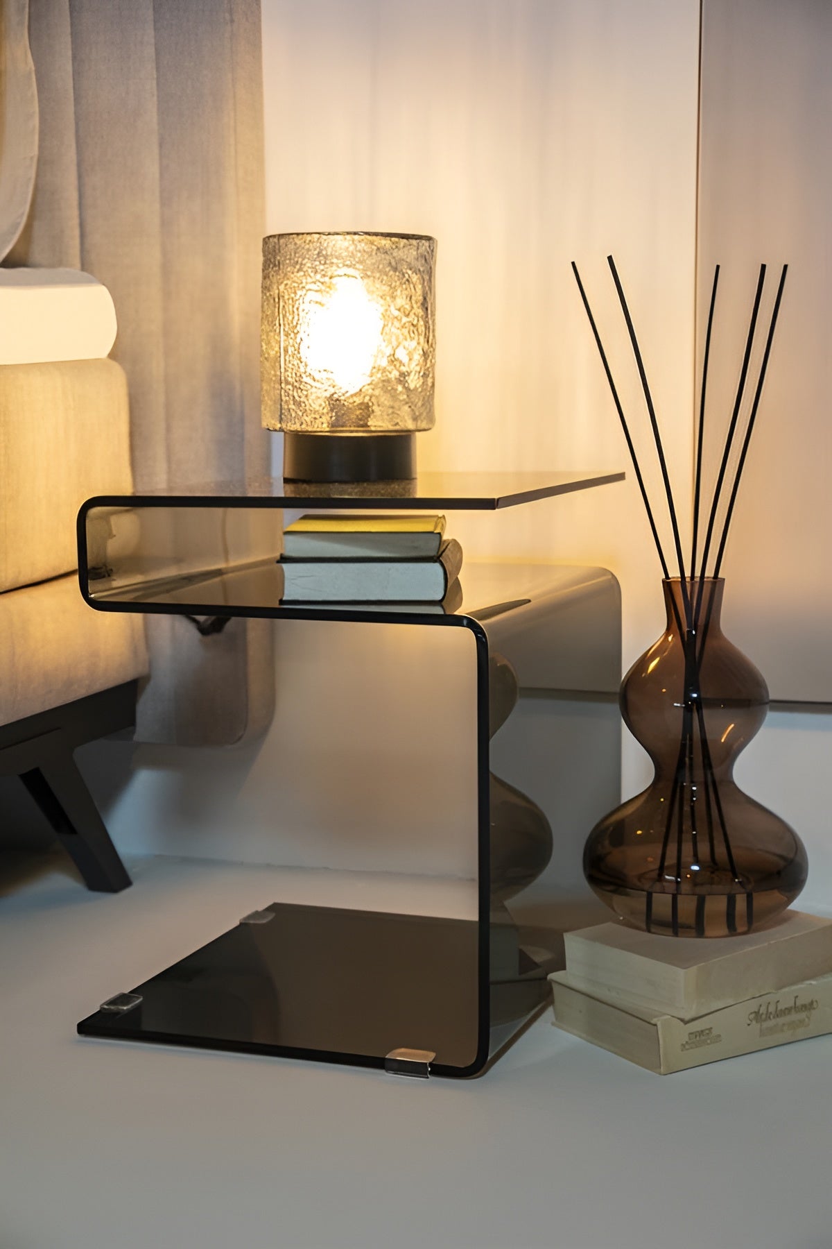 Stolik boczny SHADOW brązowe szkło