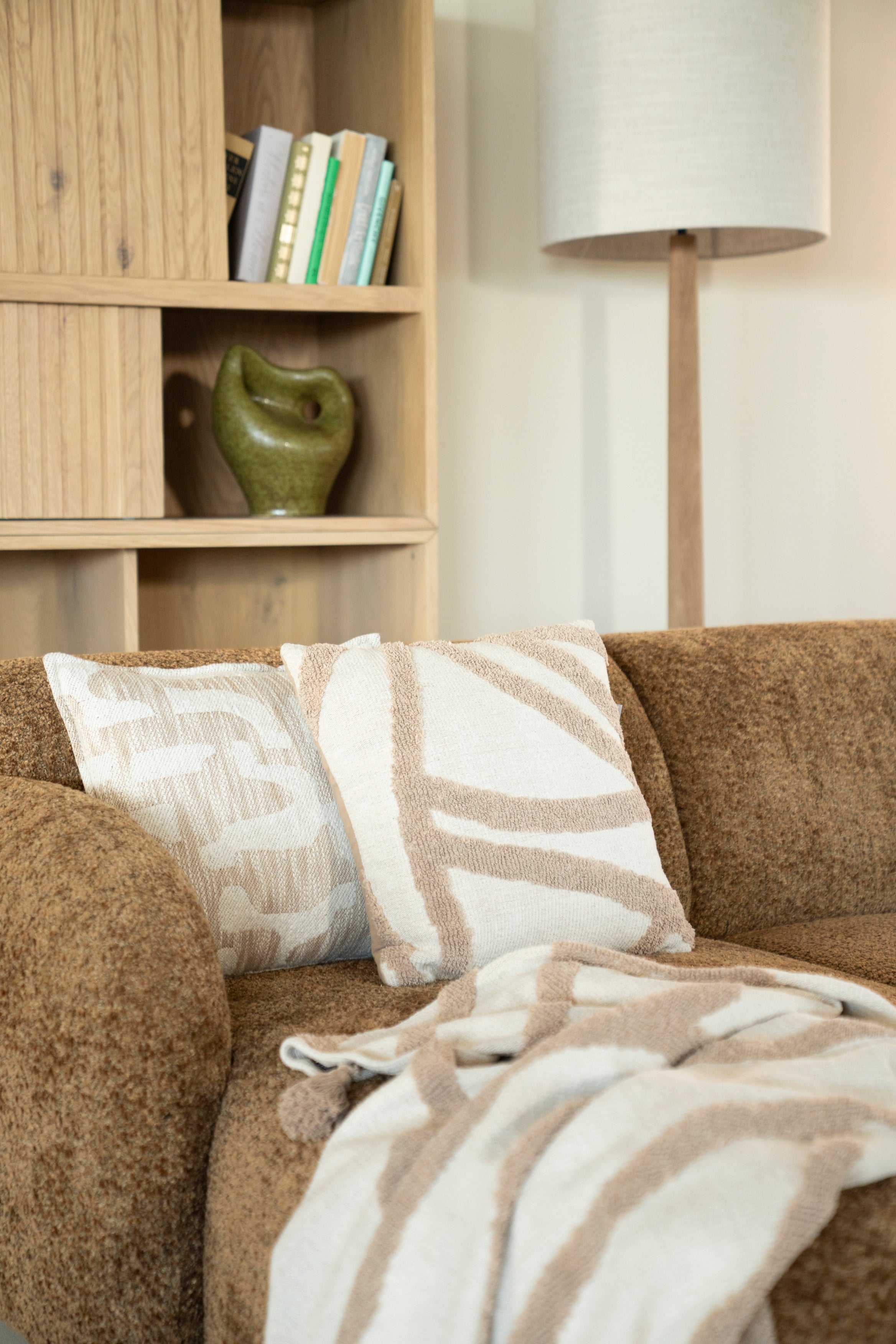 Vankúš MAJANI béžový