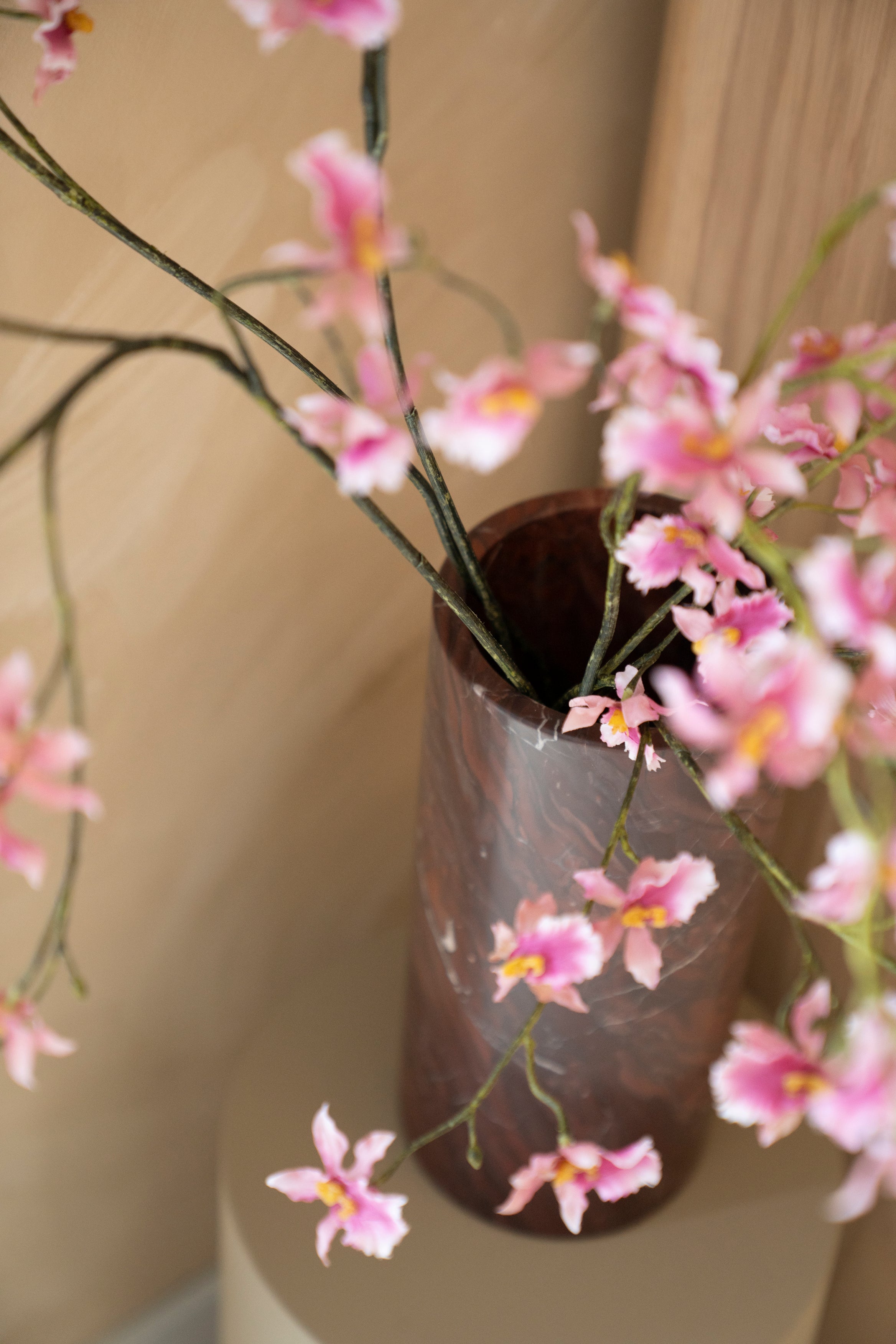 ROSSO vase brown marble