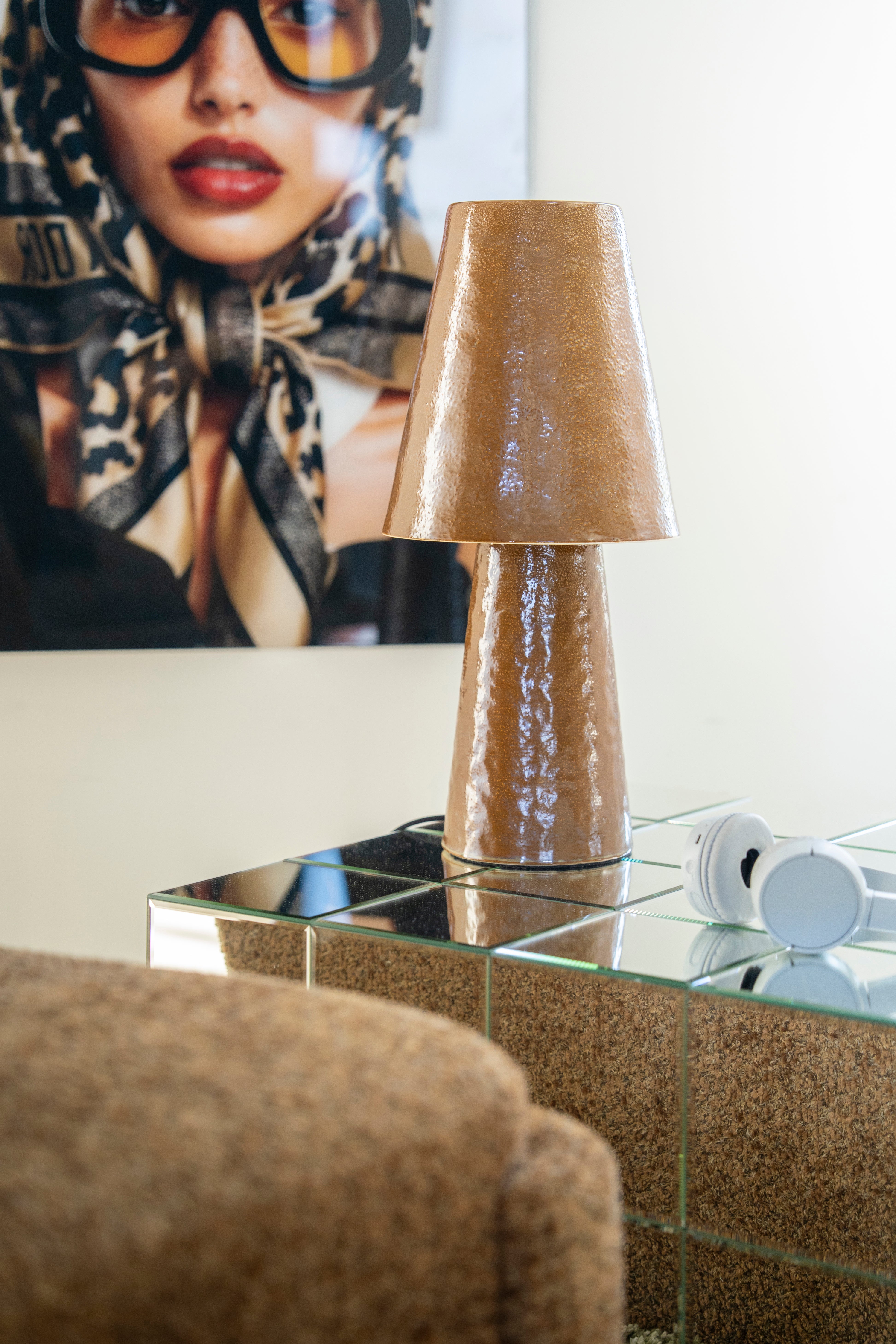 CLAYTON brown table lamp