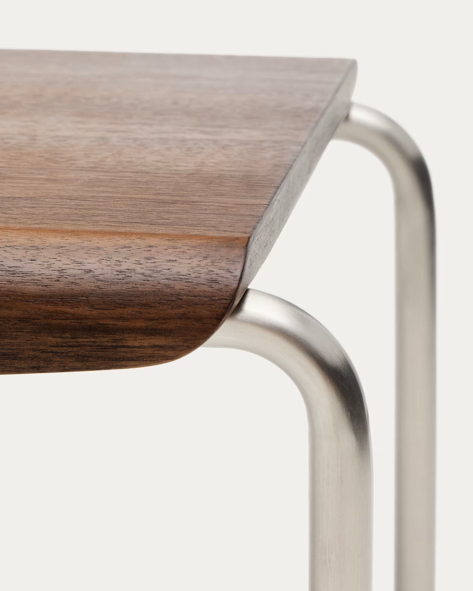 Lavica TARSEL tmavohnedý orechový dyha so železnou základňou