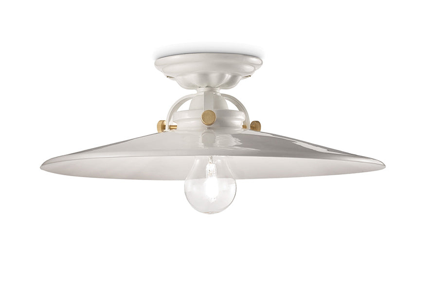 B&W ceramic ceiling lamp in white with brass finish