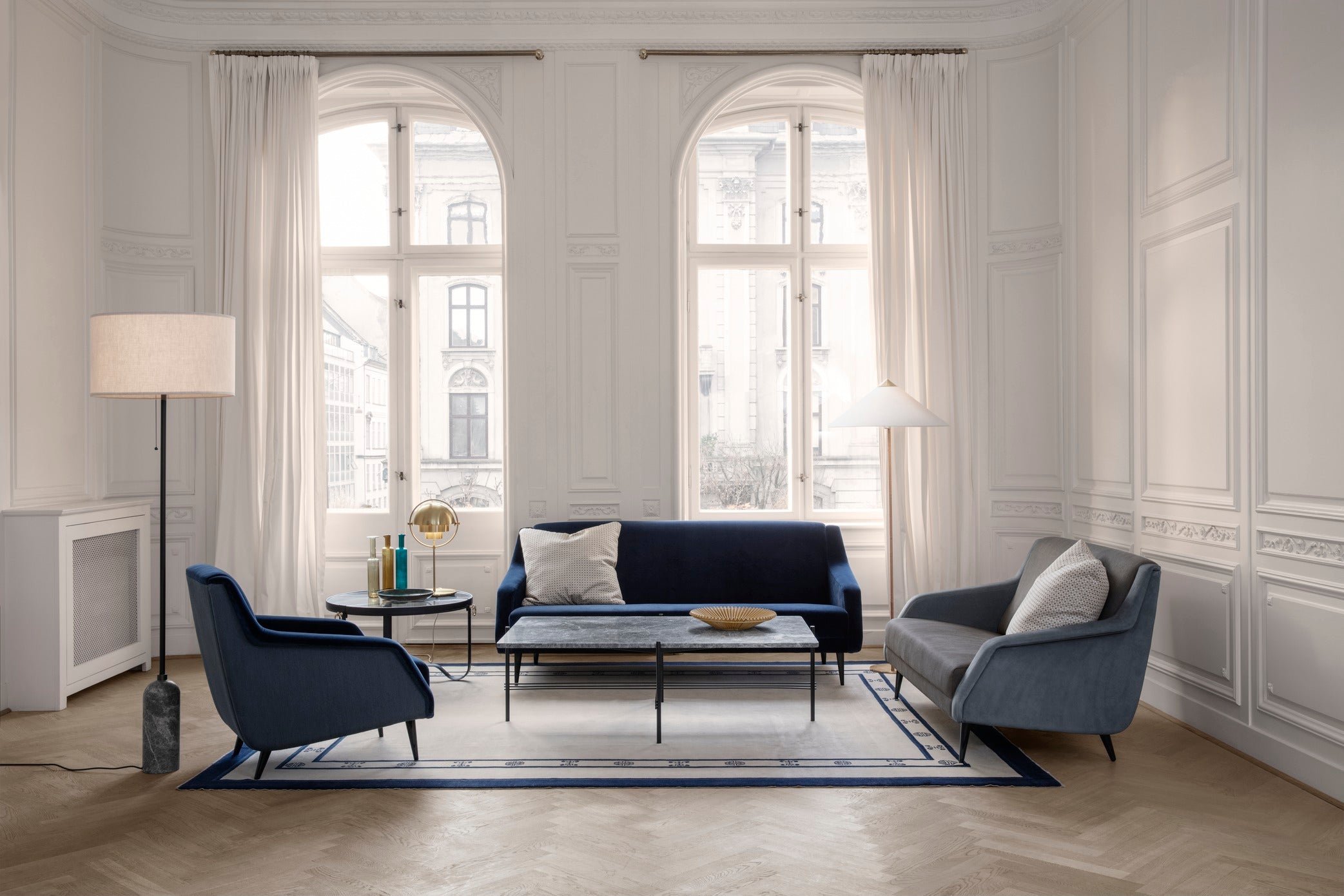 TS coffee table white marble with black base