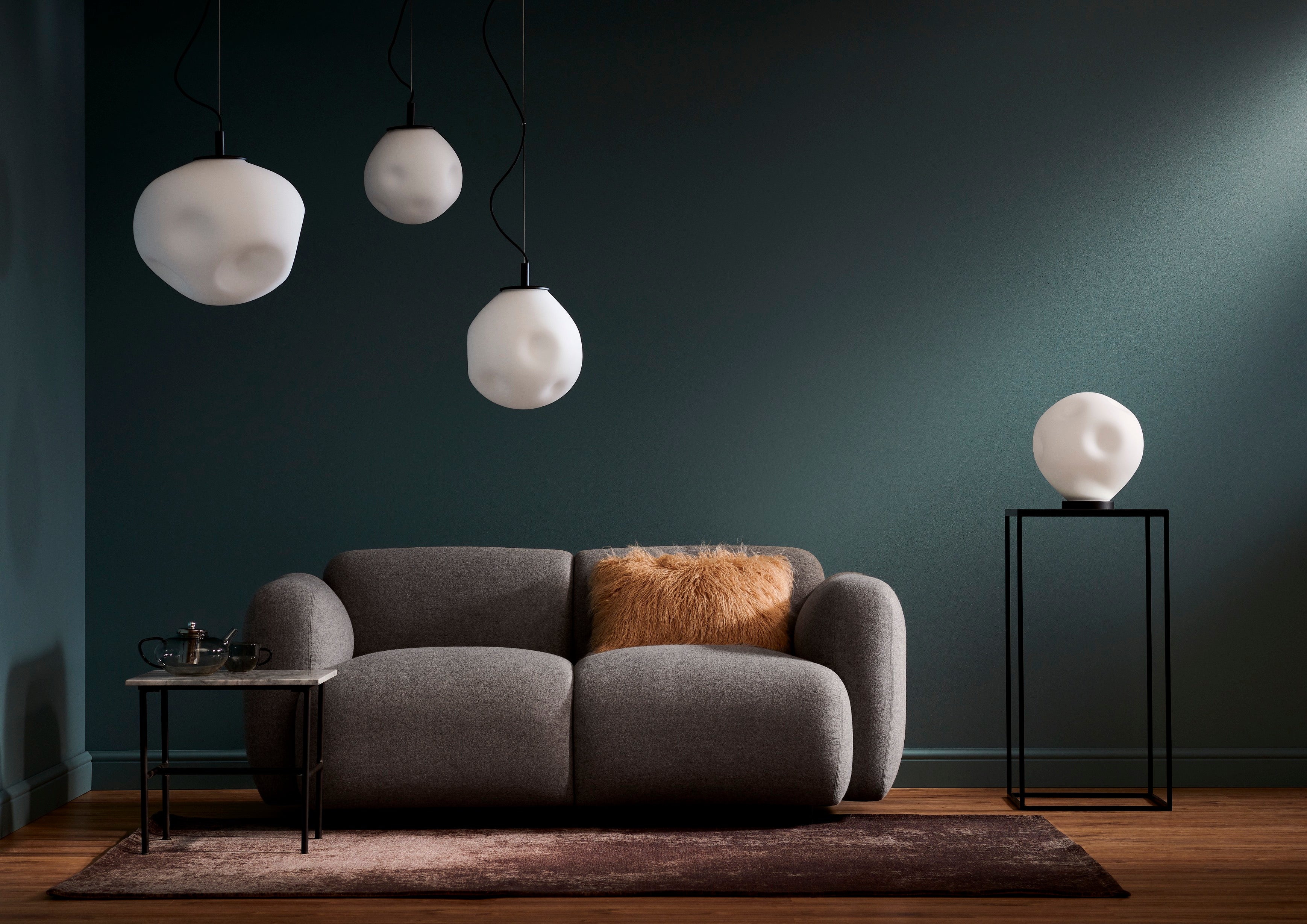 Závesná lampa CLOE čierna