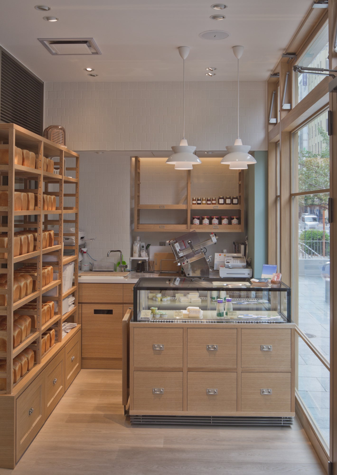 Závesná lampa DOO-WOP biela