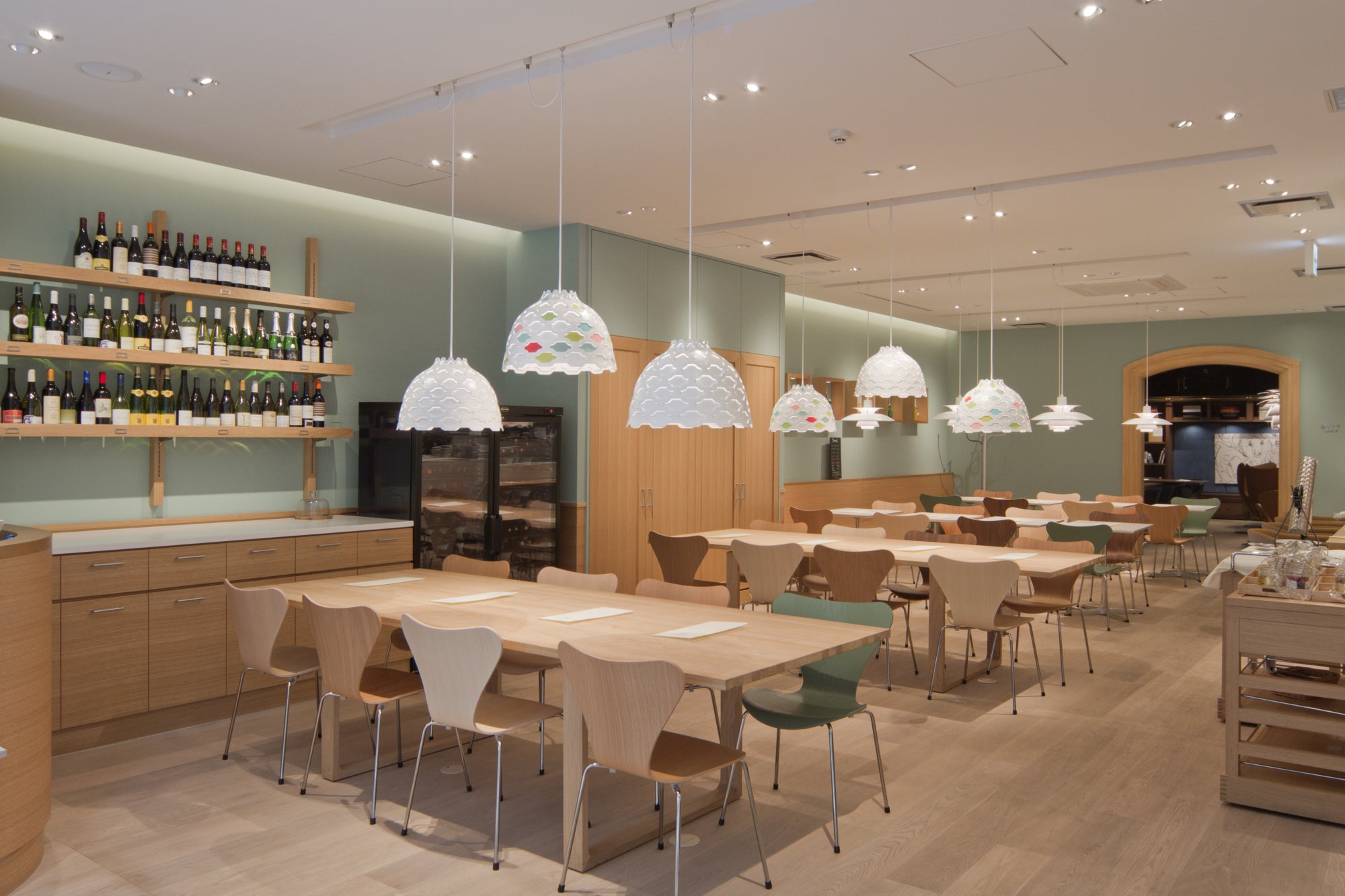 LC SHUTTERS white pendant lamp