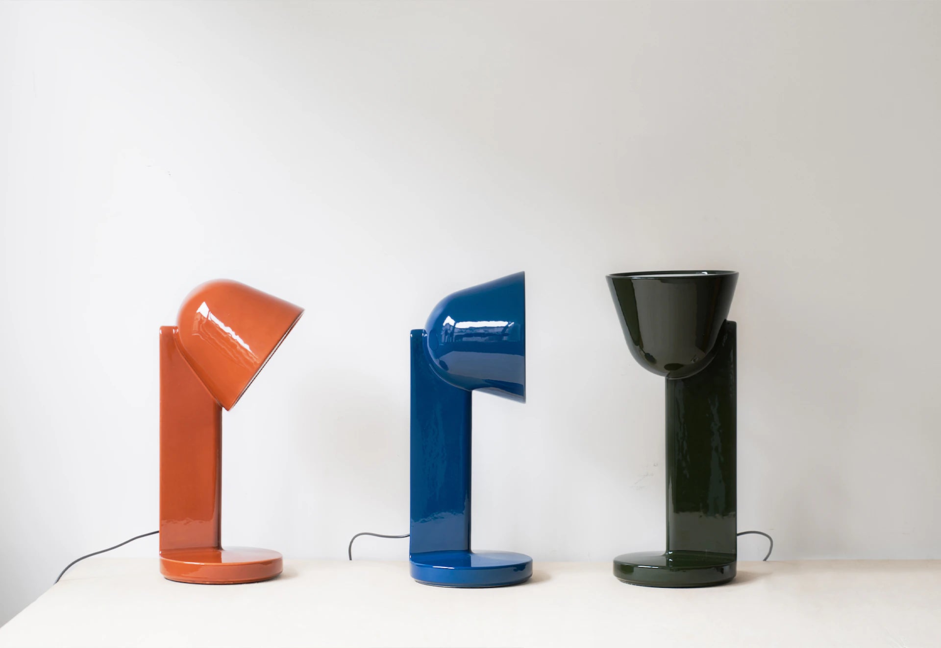 Stolná lampa CÉRAMIQUE granátová