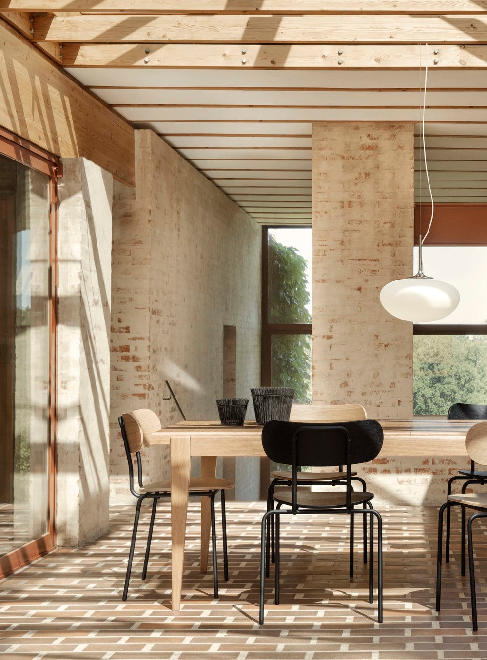 STEMLITE Cream Pendant Lamp