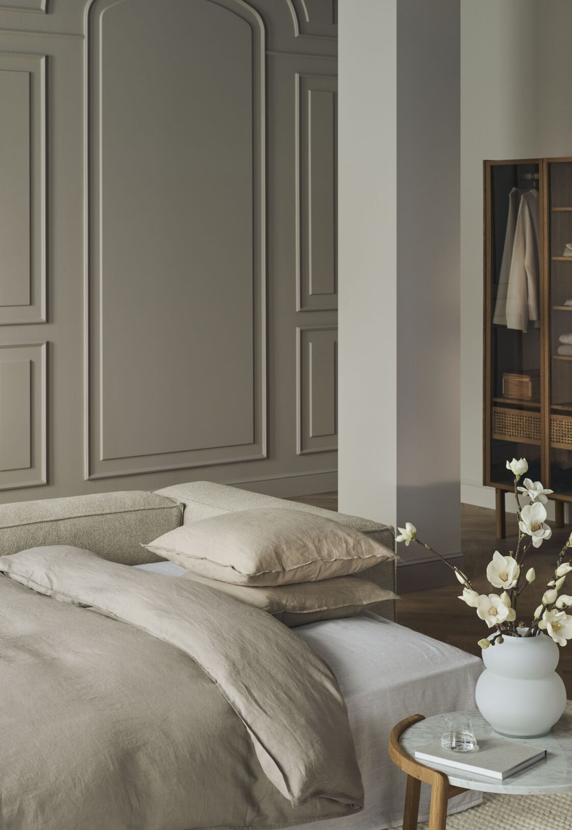 Rozkladací pravostranný rohový gauč COSIMA BED čalúnený