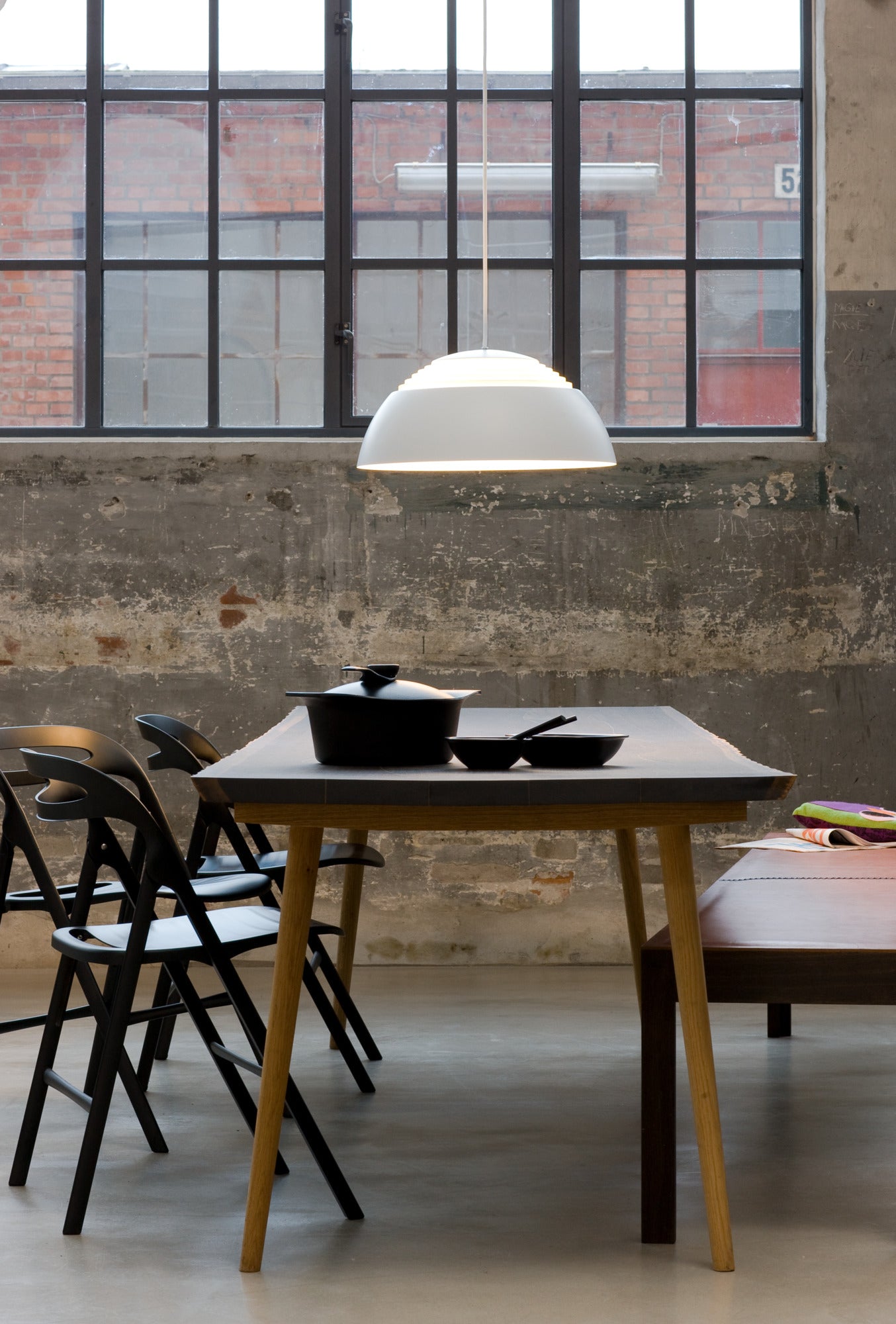 Závesná lampa AJ ROYAL biela