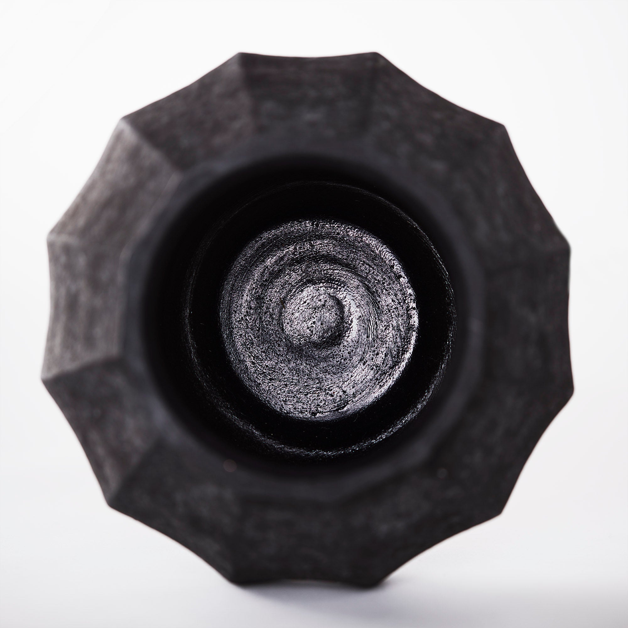 Váza WEDGES čierna keramika