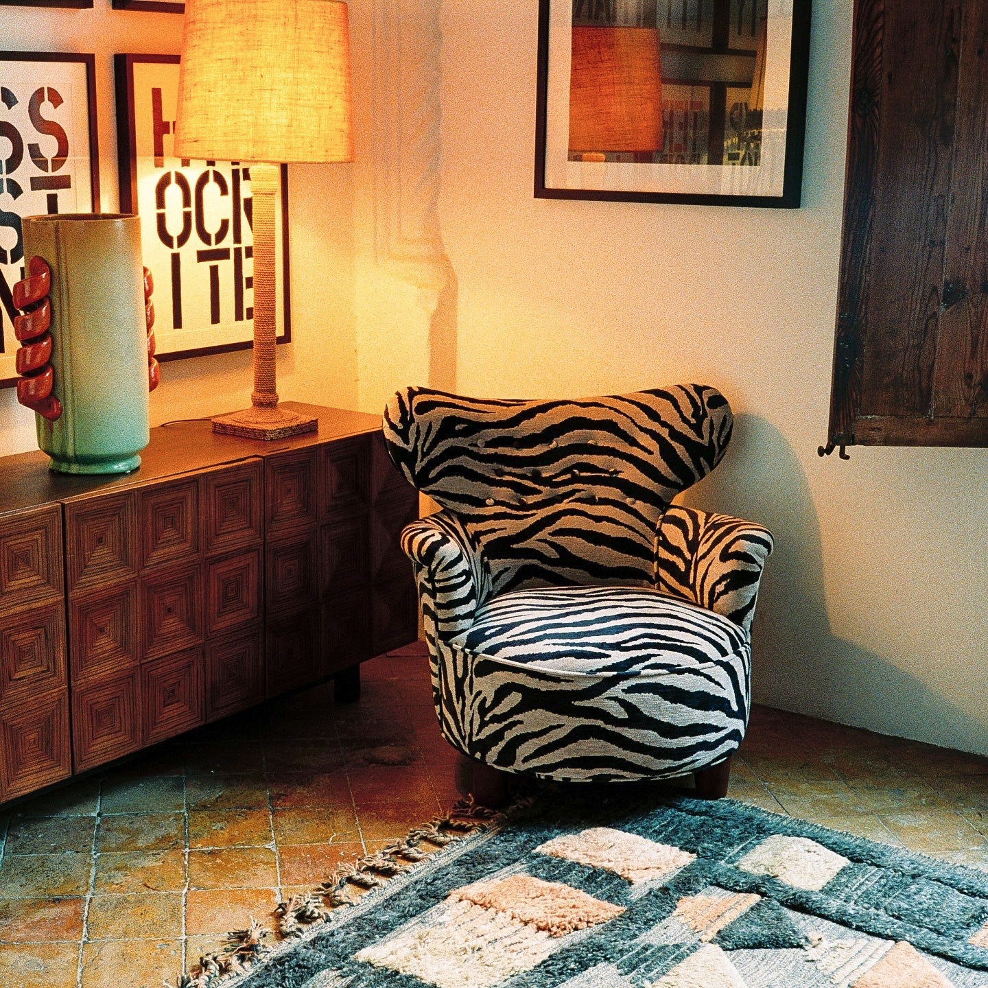 ELIAS zebra armchair