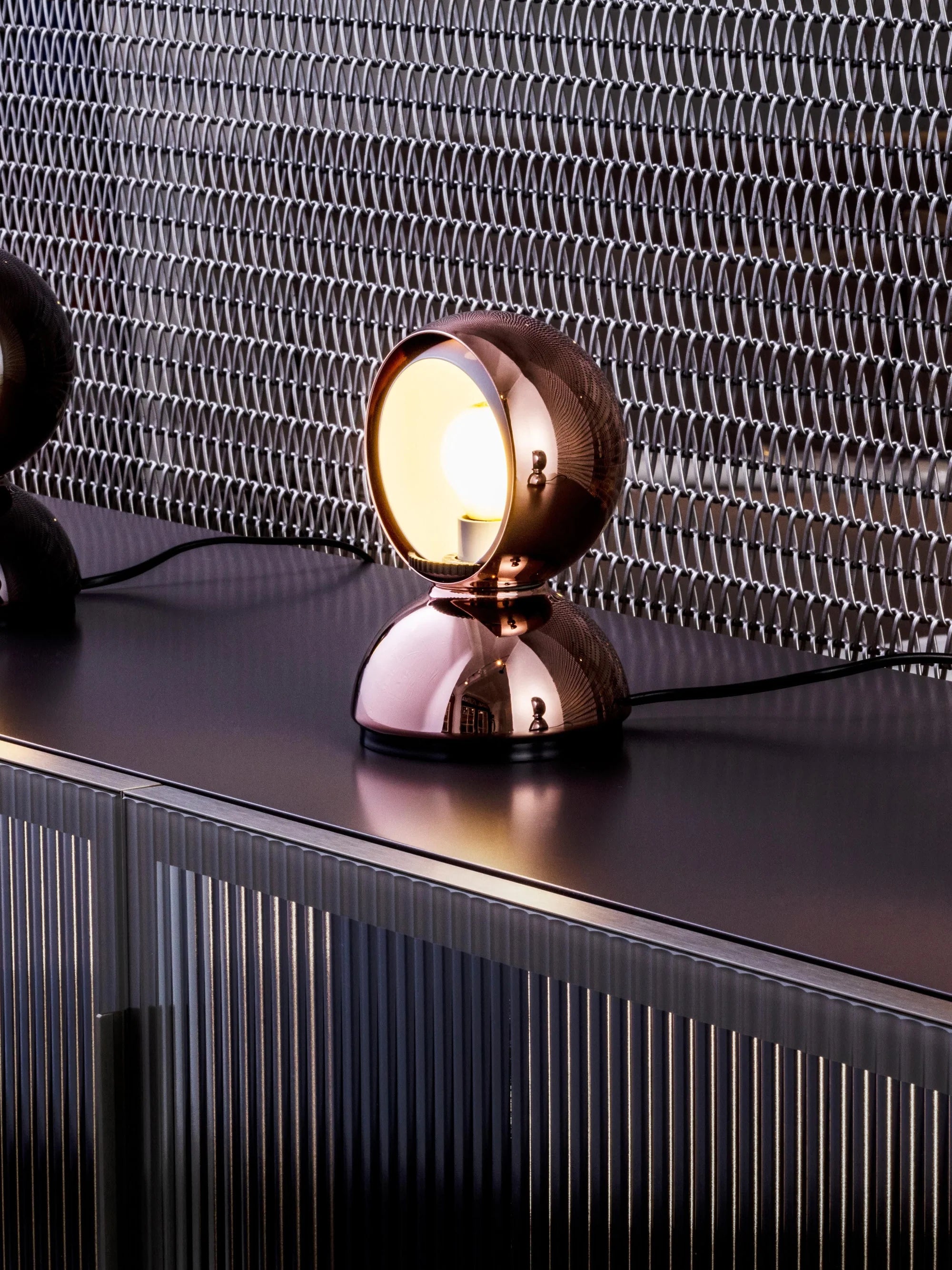 ECLISSE Copper Table Lamp
