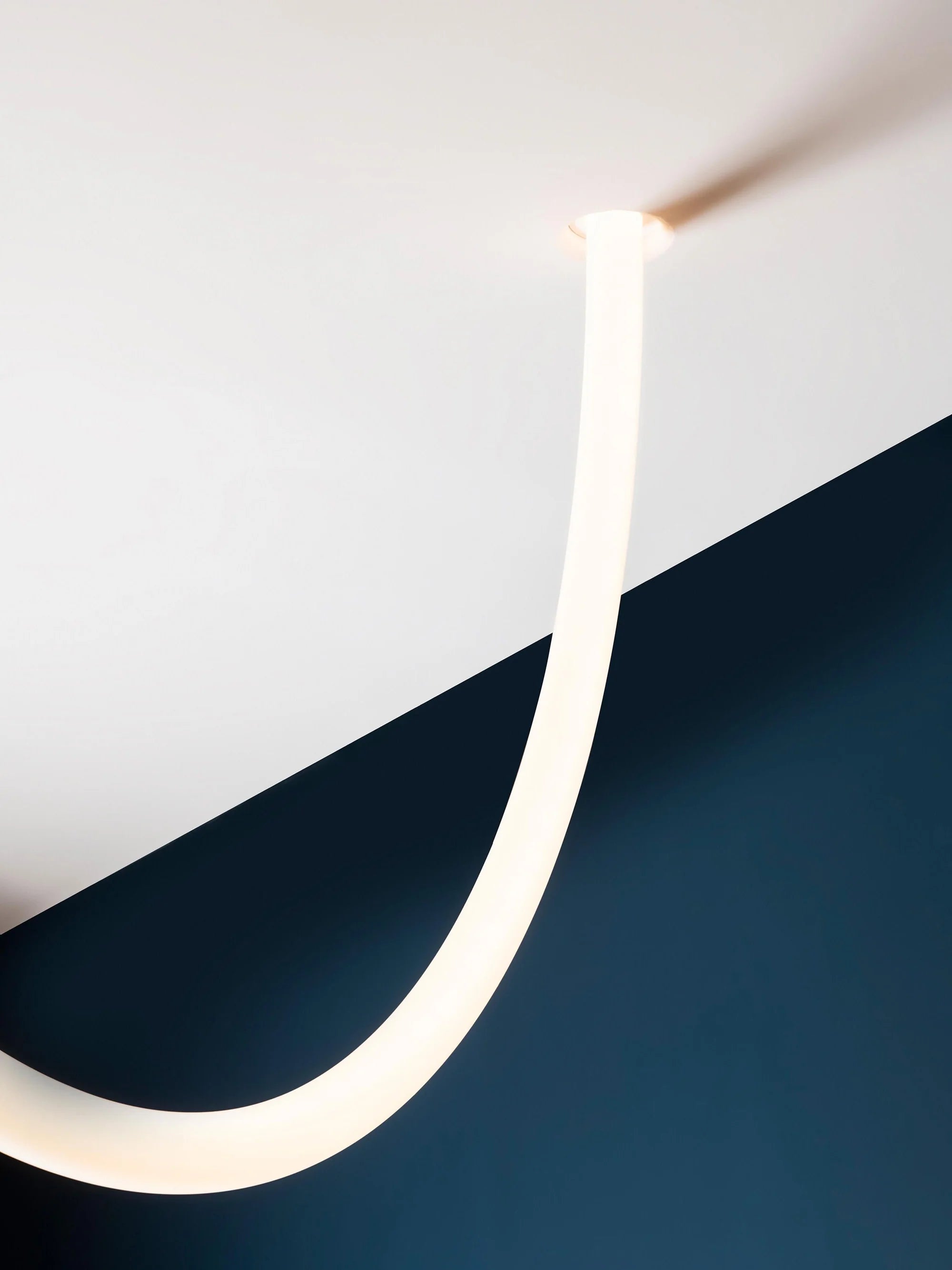 Flexibilná žiarivka LA LINEA hliník