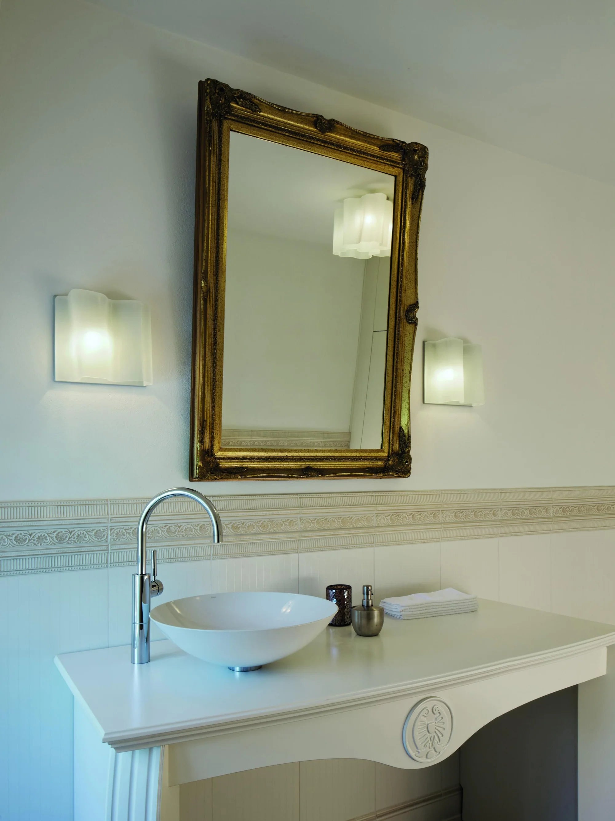 Nástenné svietidlo LOGICO sklo fúkané