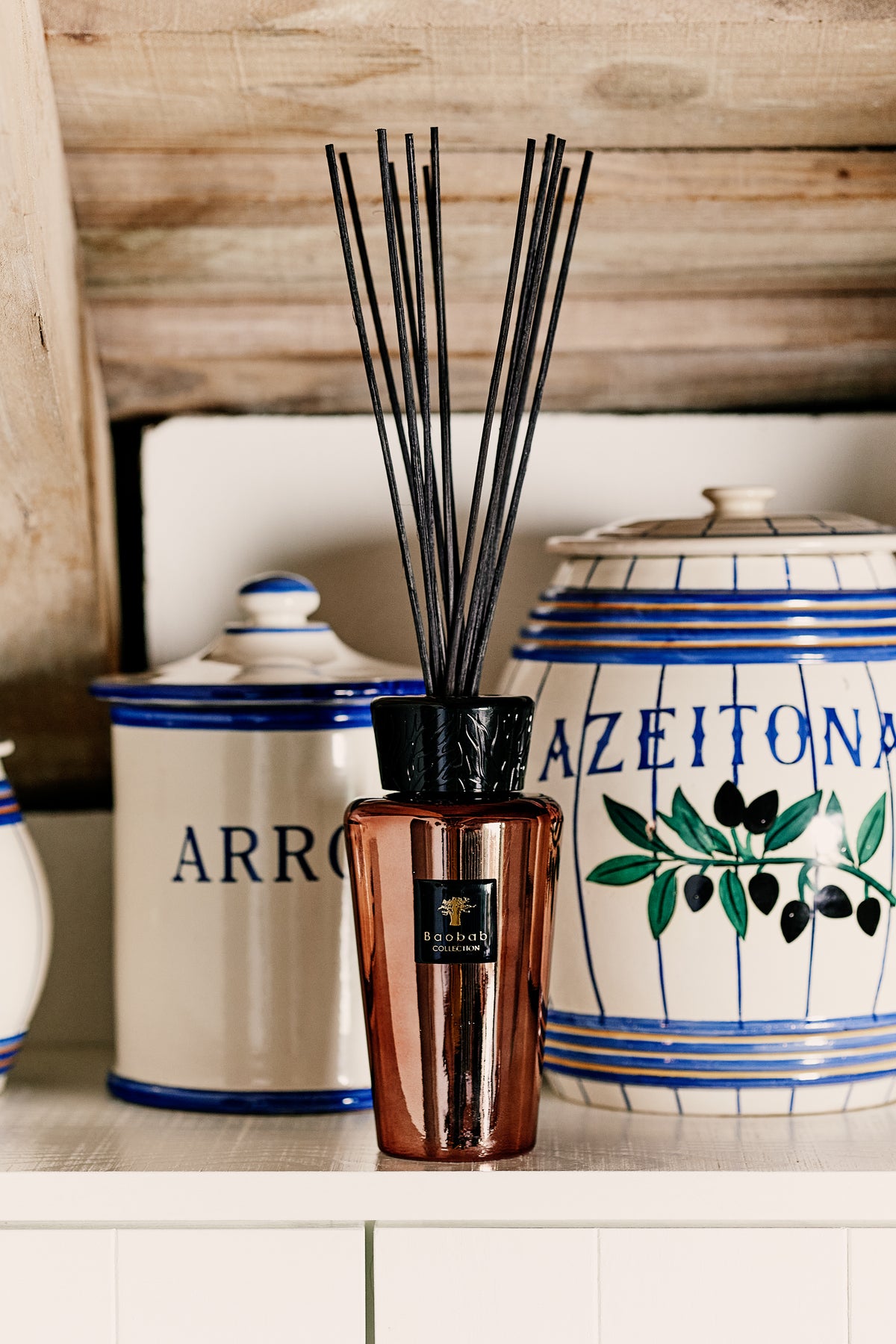 Aromatický difuzér LES EXCLUSIVES CYPRIUM s vôňou santalového dreva, papyrusu a írisu