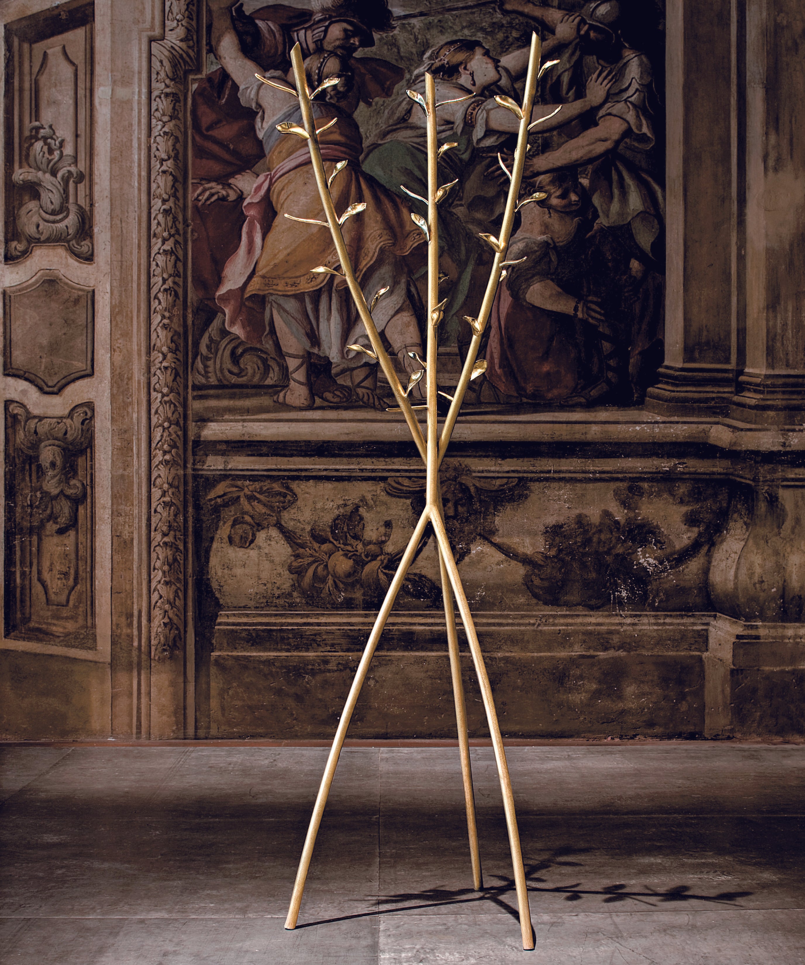 ACATE MOSIADZ standing hanger