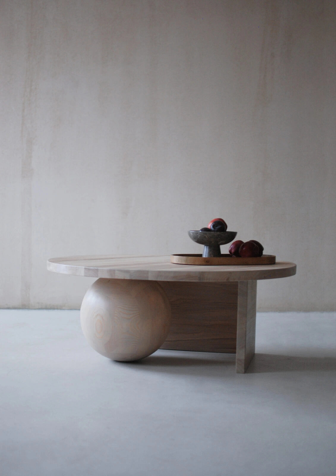 Stolík FUKU WOODEN z dreva