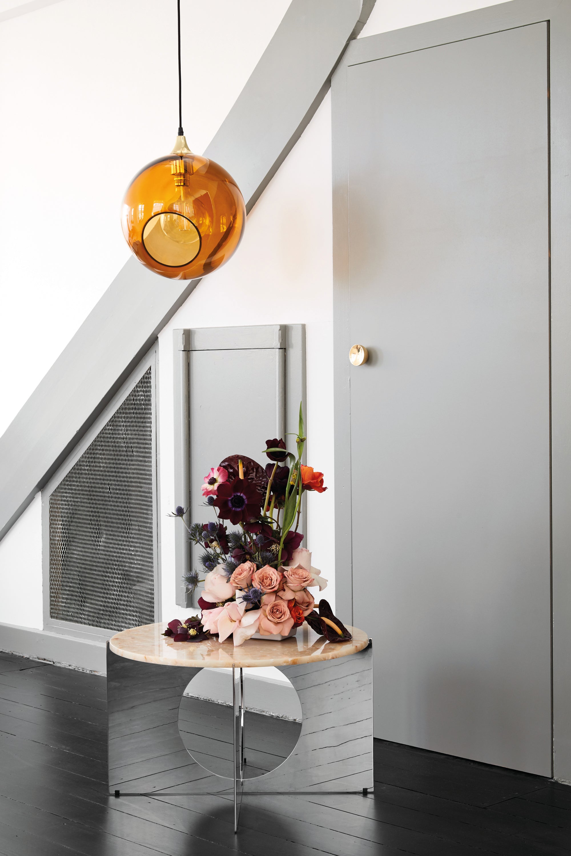 BALLROOM pendant lamp in amber with gold finish