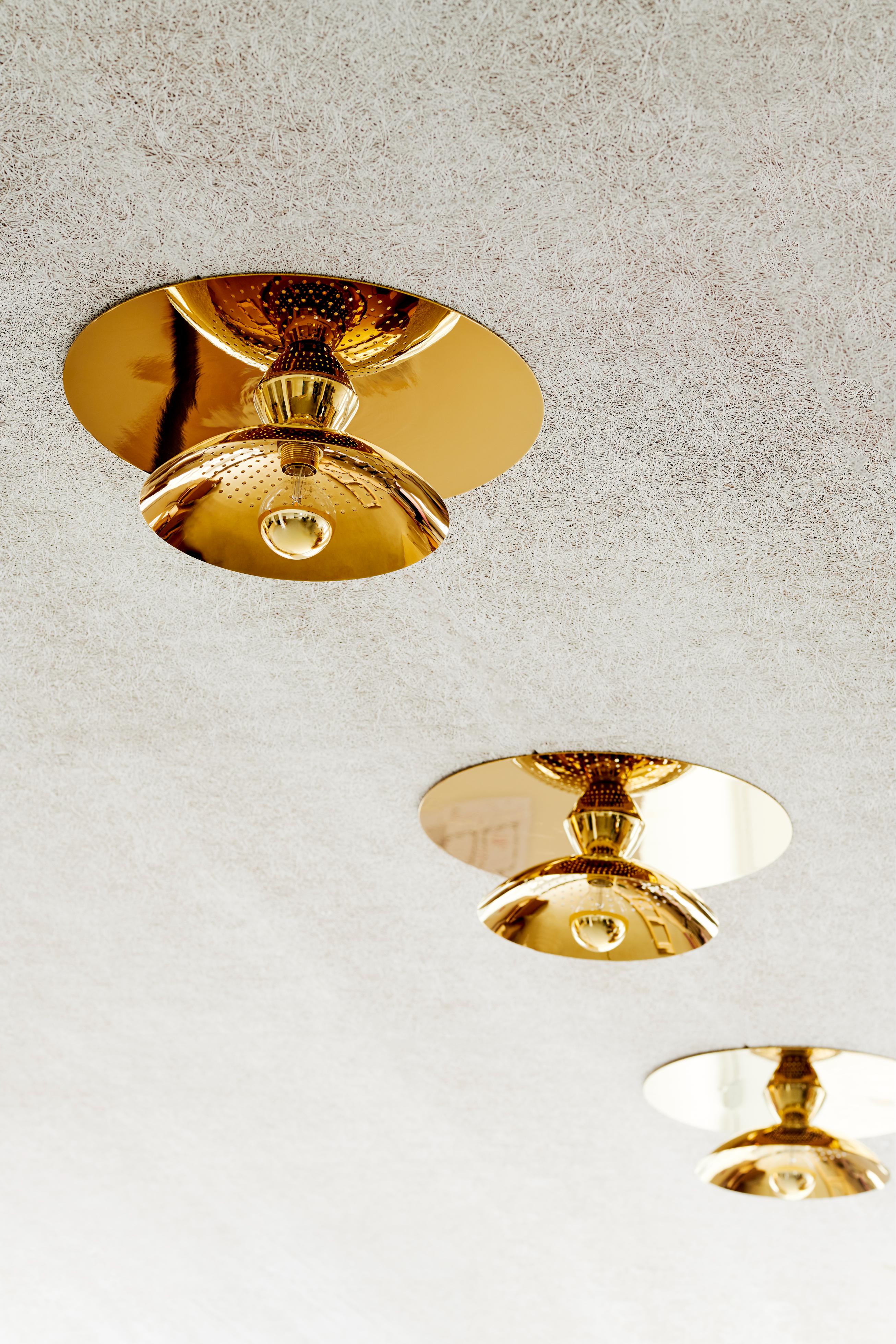 Nástenné svietidlo WANTED zlaté