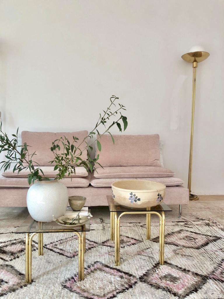 TRIBE beige rug with pink