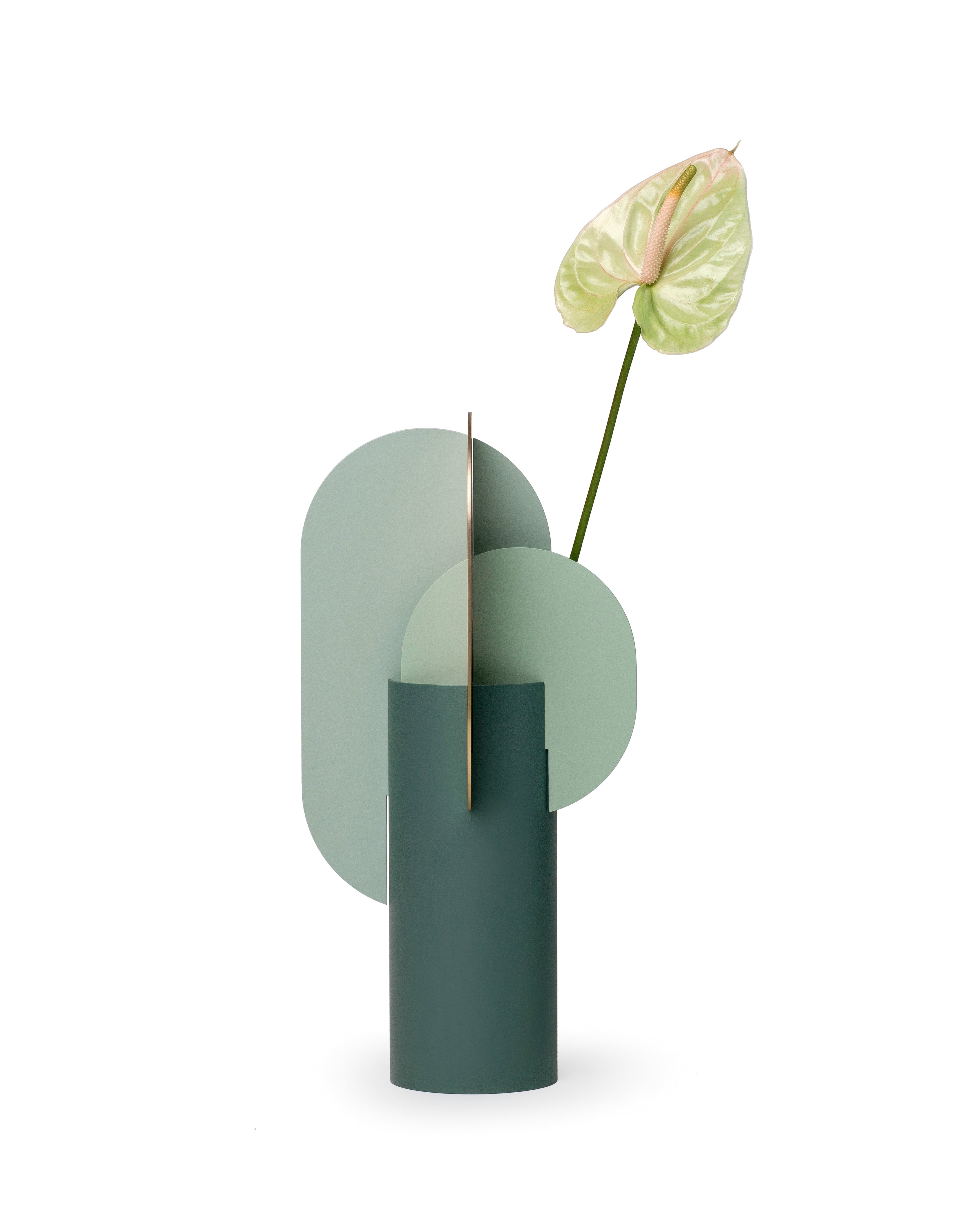 Váza EKSTER zelená s mosadzným dekorom