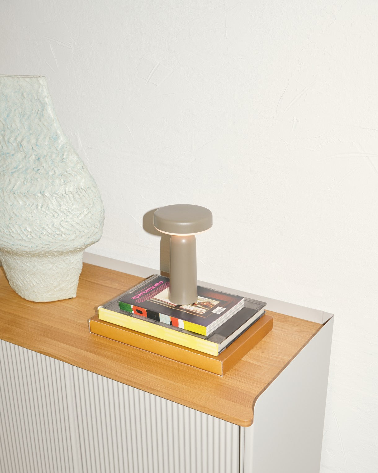 Prenosná vonkajšia lampa EASE taupe