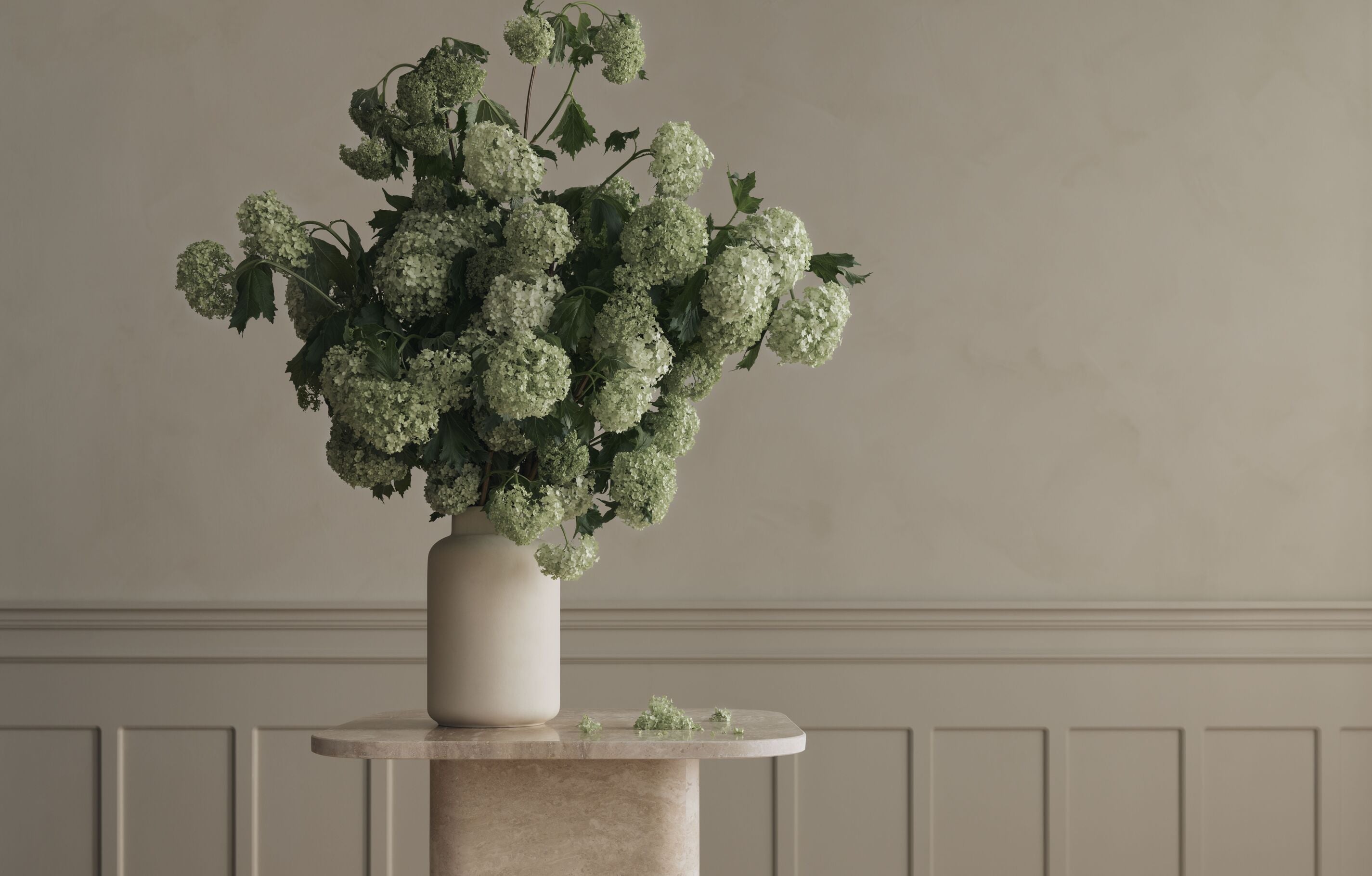 Bočný stolík EIDA pieskový travertín