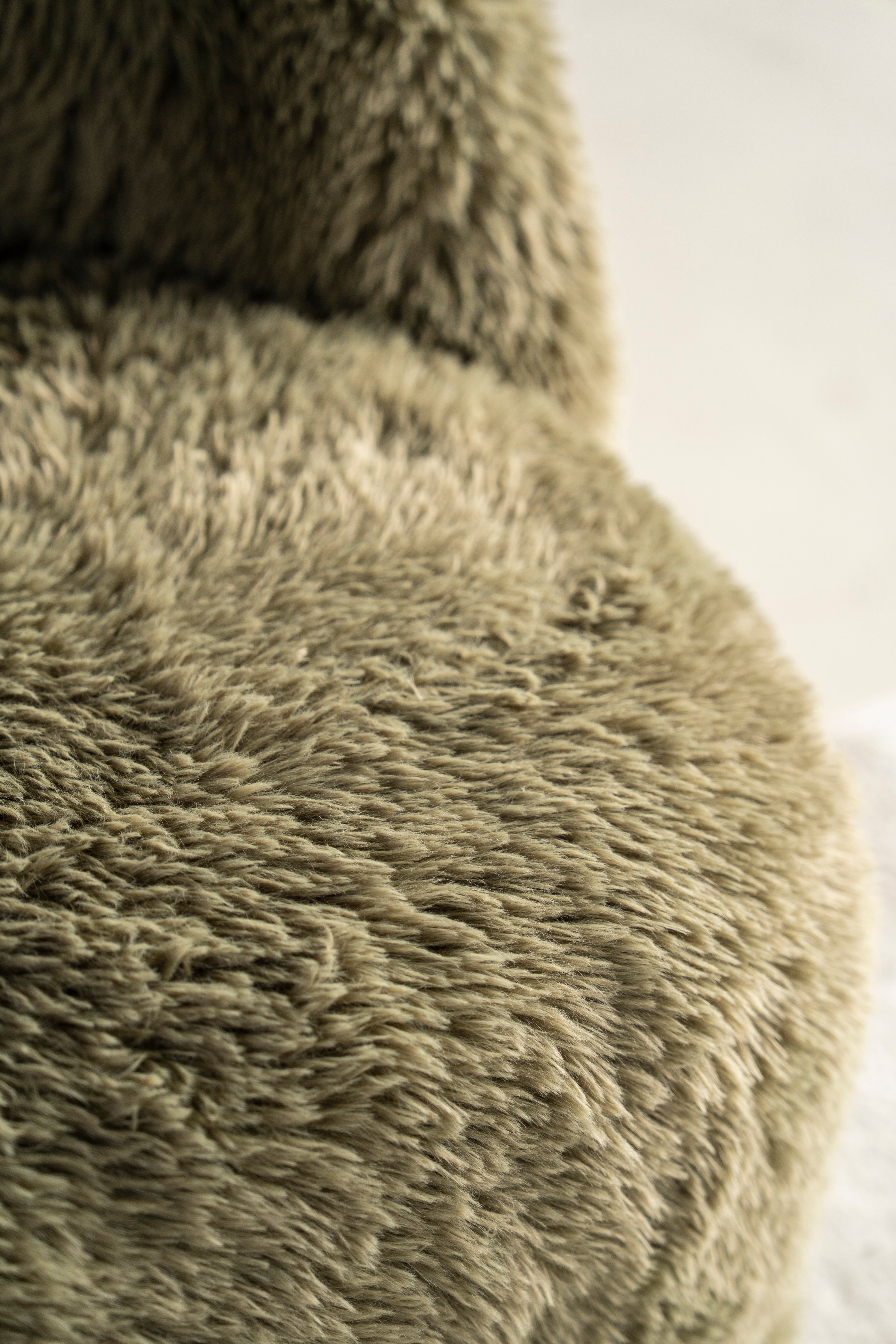 SAMSON green furry armchair