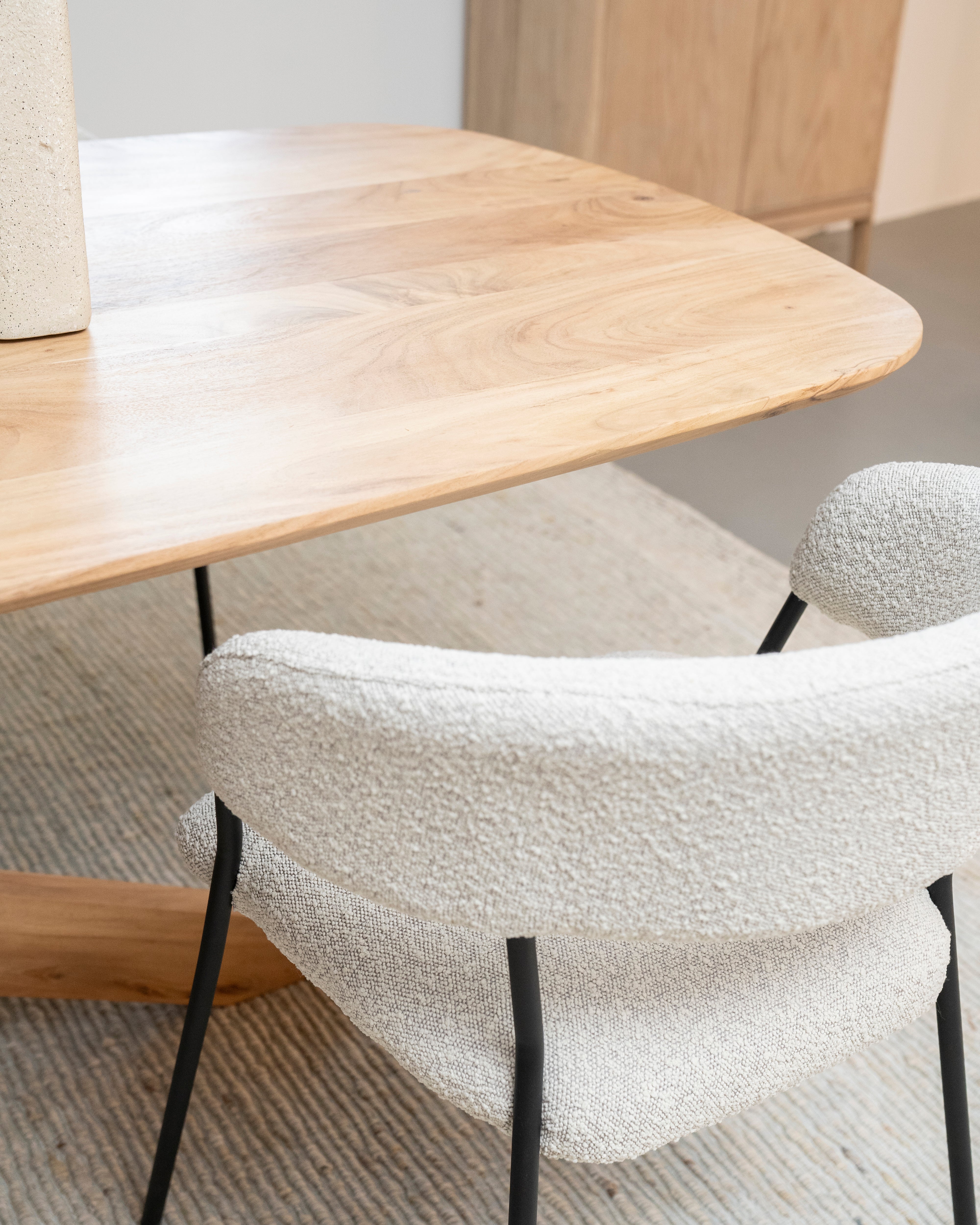 Stół owalny NIKKI drewno akacjowe