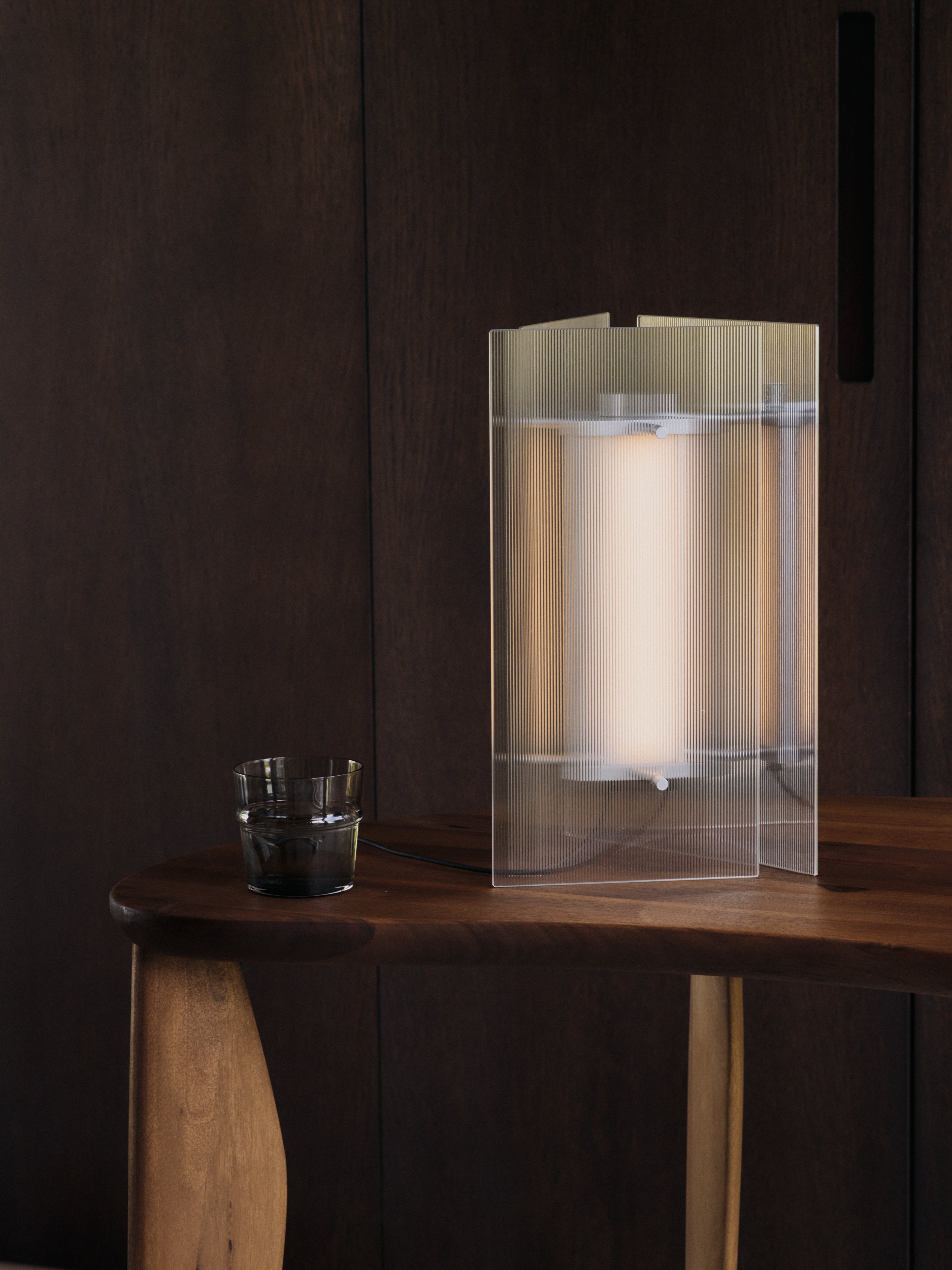 OESTE Table Lamp Ribbed Glass