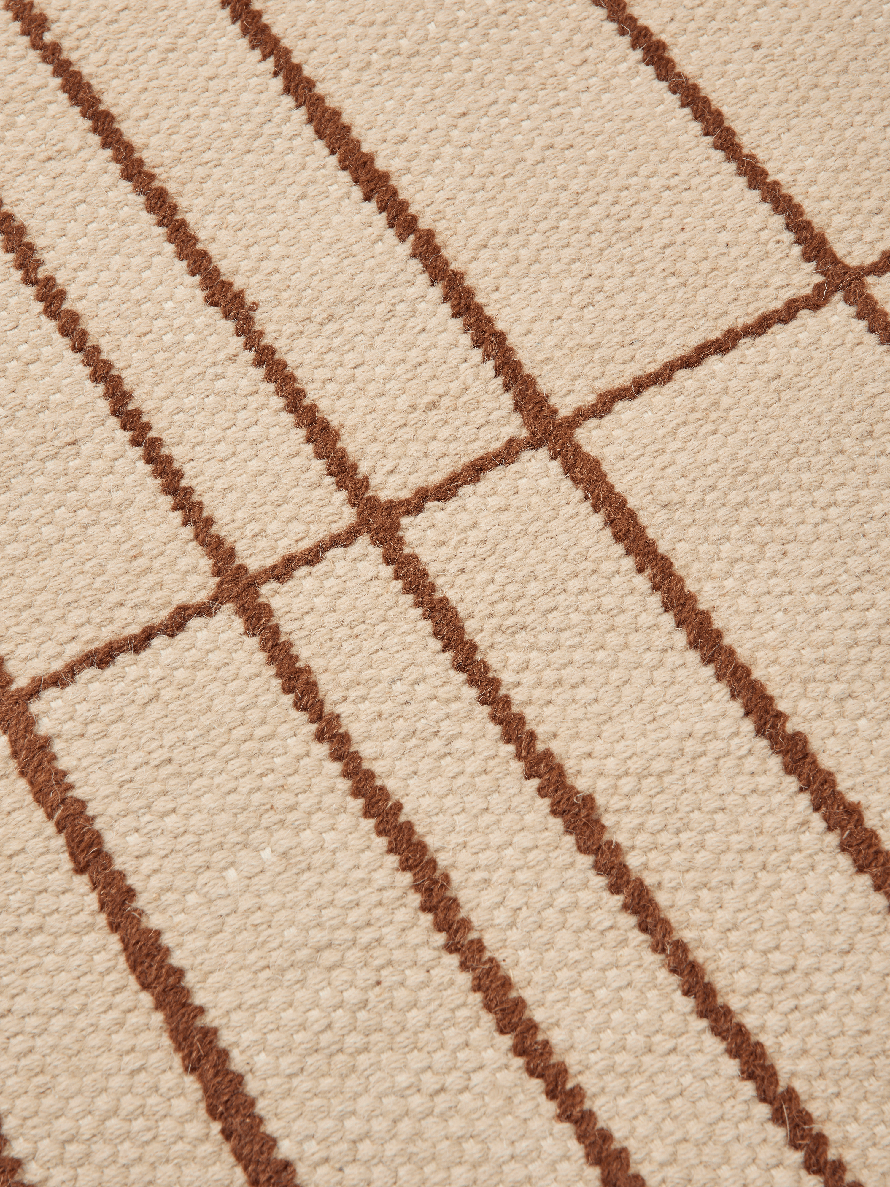 SEN Beige Carpet with Brown