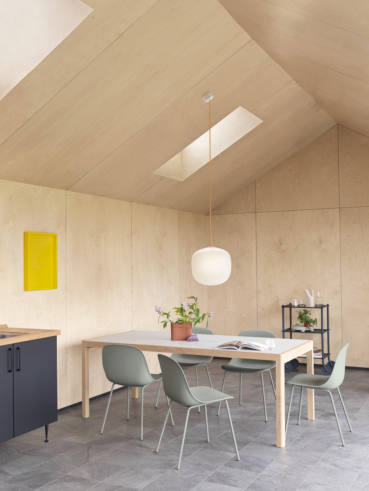 Stôl WORKSHOP šedé linoleum s dubovou základňou
