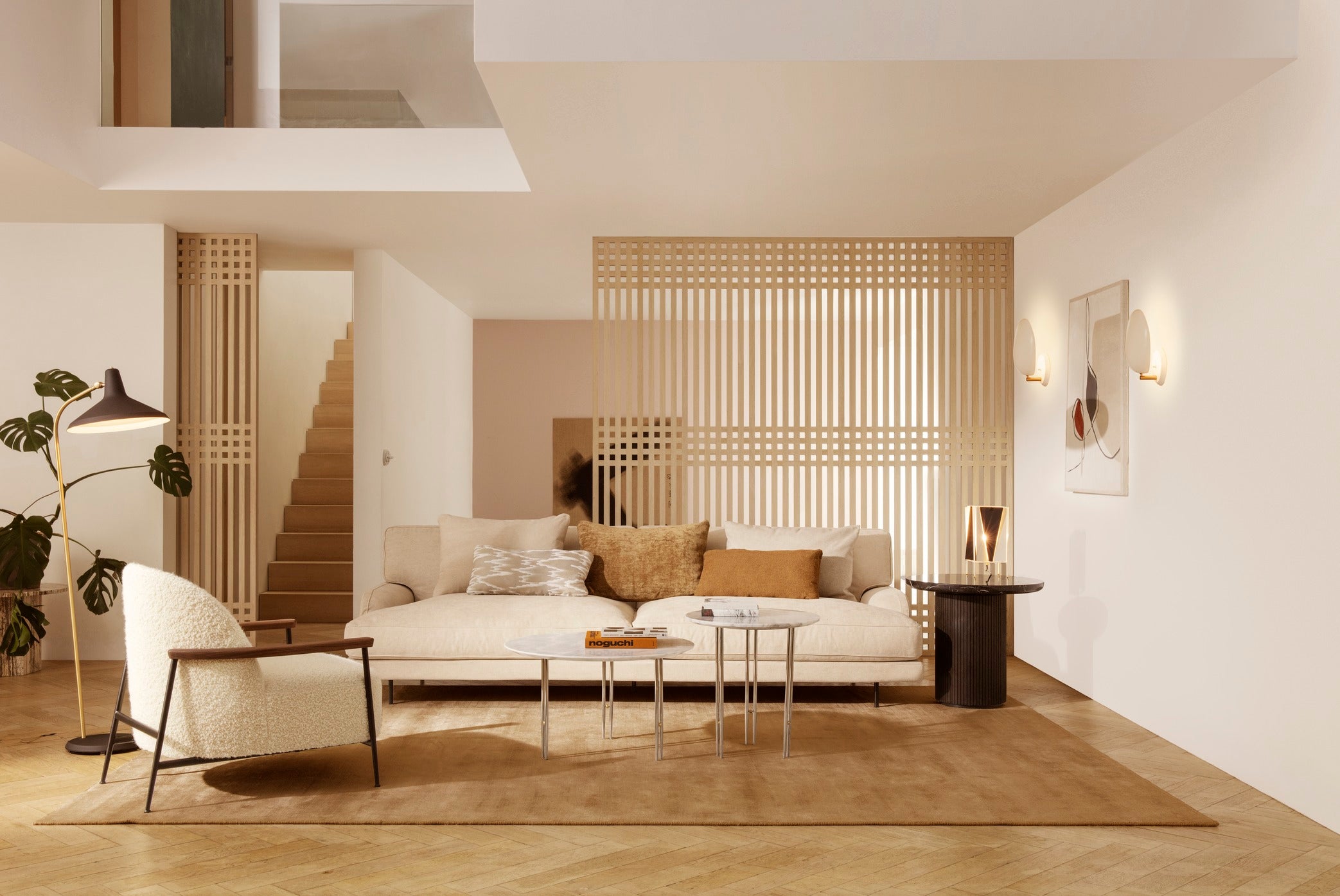 Stojaca lampa na čítanie G-10 mosadzná s čiernou