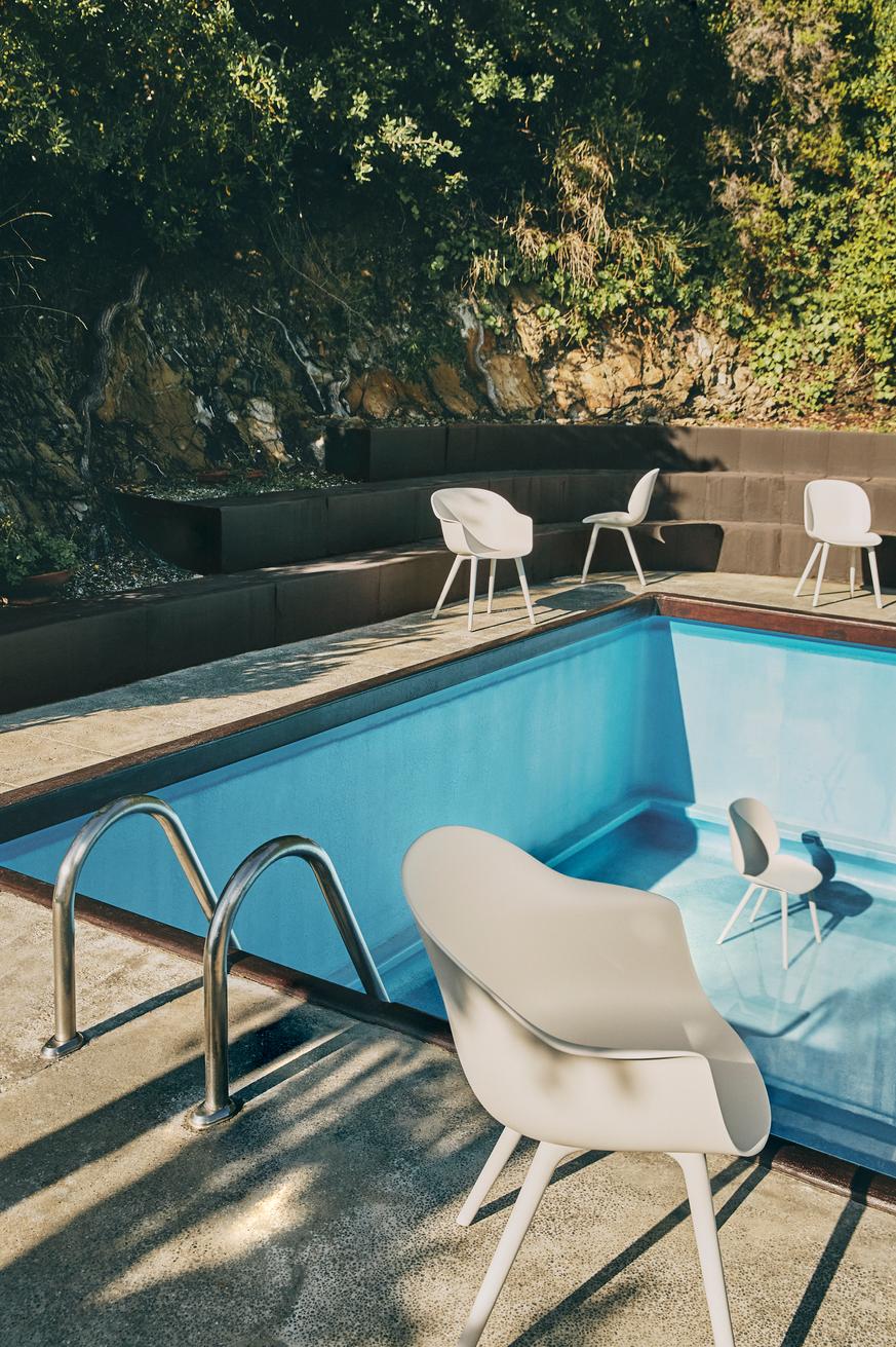 BEETLE garden chair beige